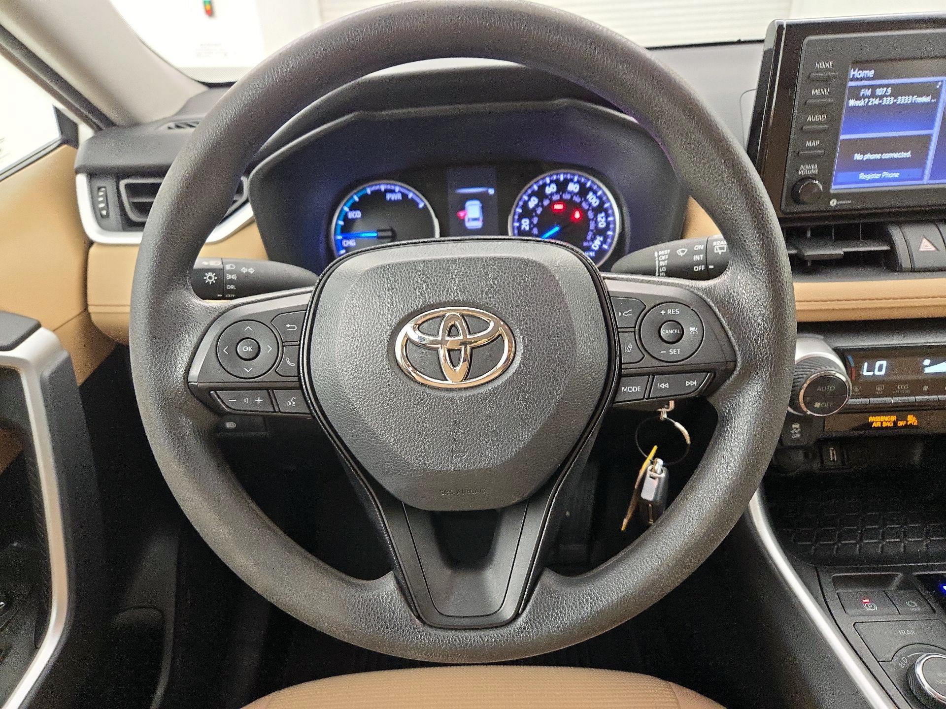 Thumbnail: 2021 Toyota RAV4 - 10