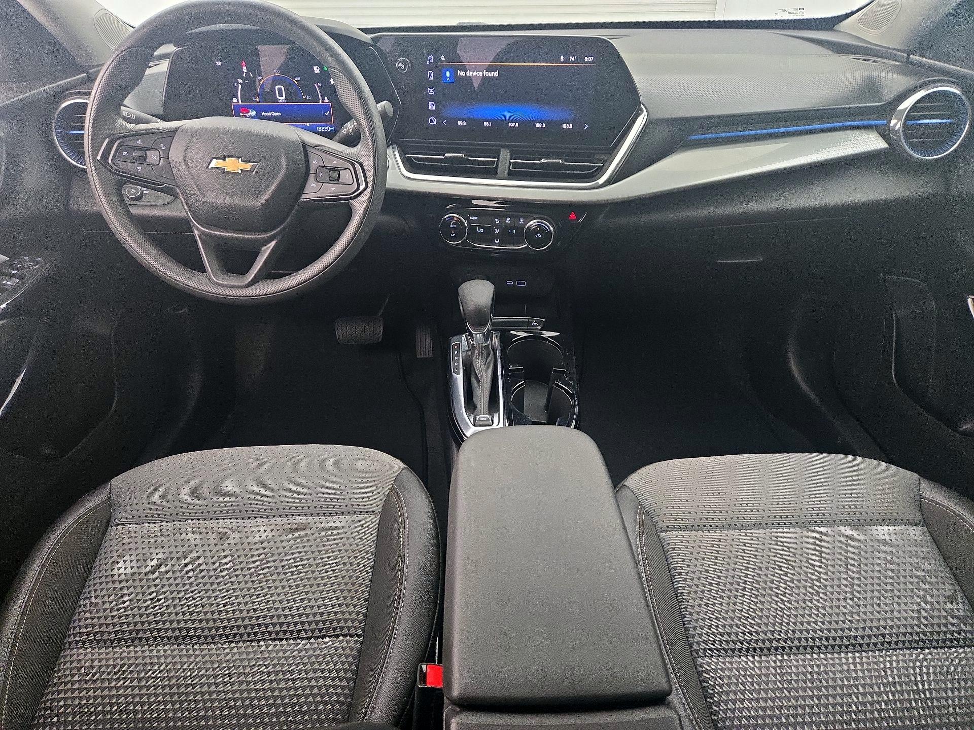 Thumbnail: 2025 Chevrolet Trax - 9