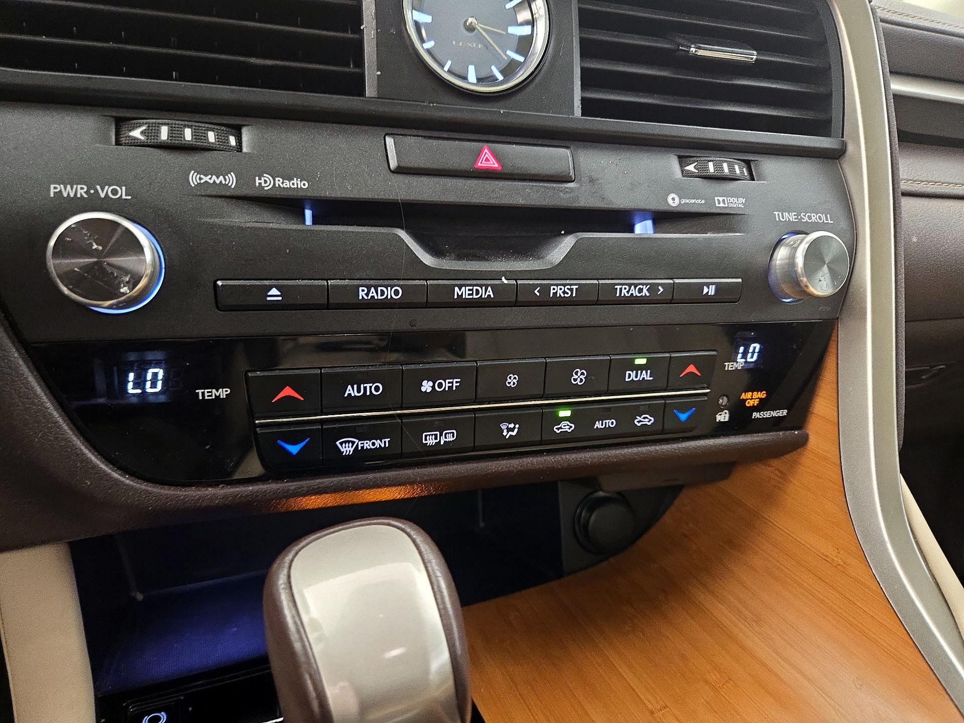 Thumbnail: 2018 Lexus RX - 17