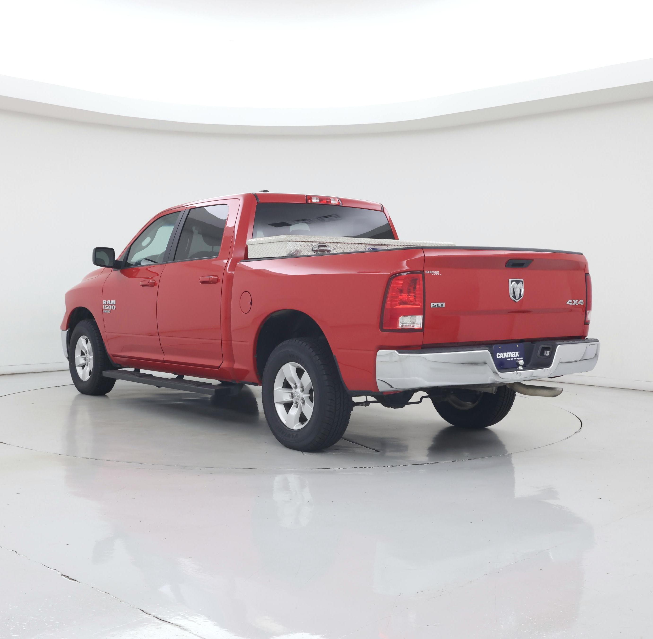 Thumbnail: 2021 RAM 1500 Classic - 2