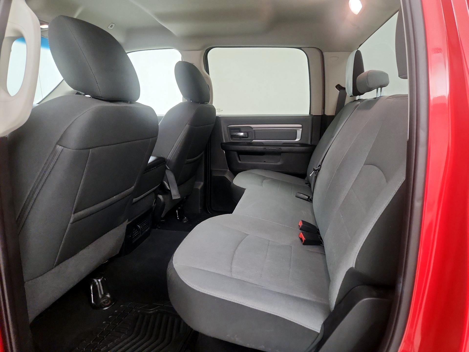 Thumbnail: 2021 RAM 1500 Classic - 19