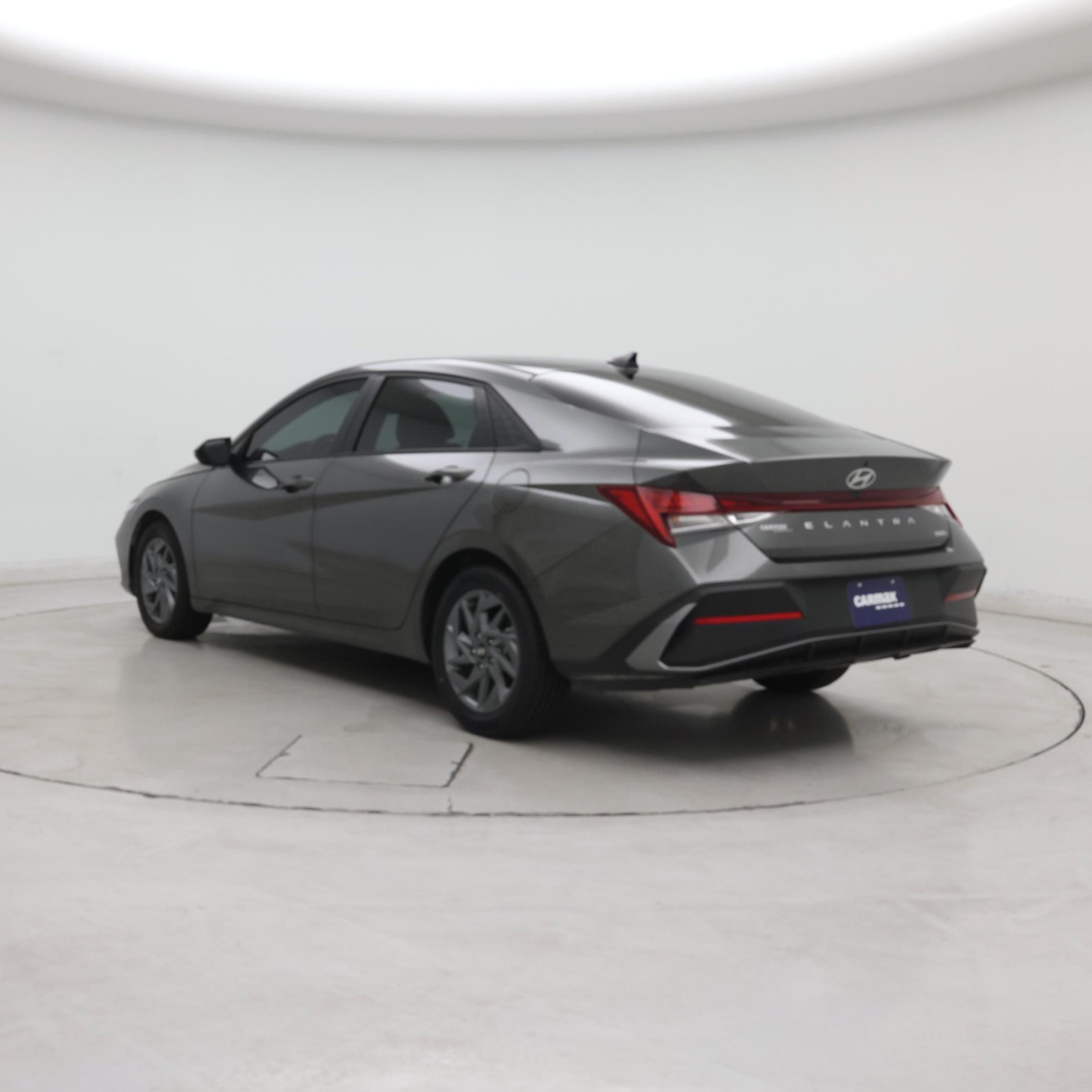 Thumbnail: 2025 Hyundai Elantra - 2