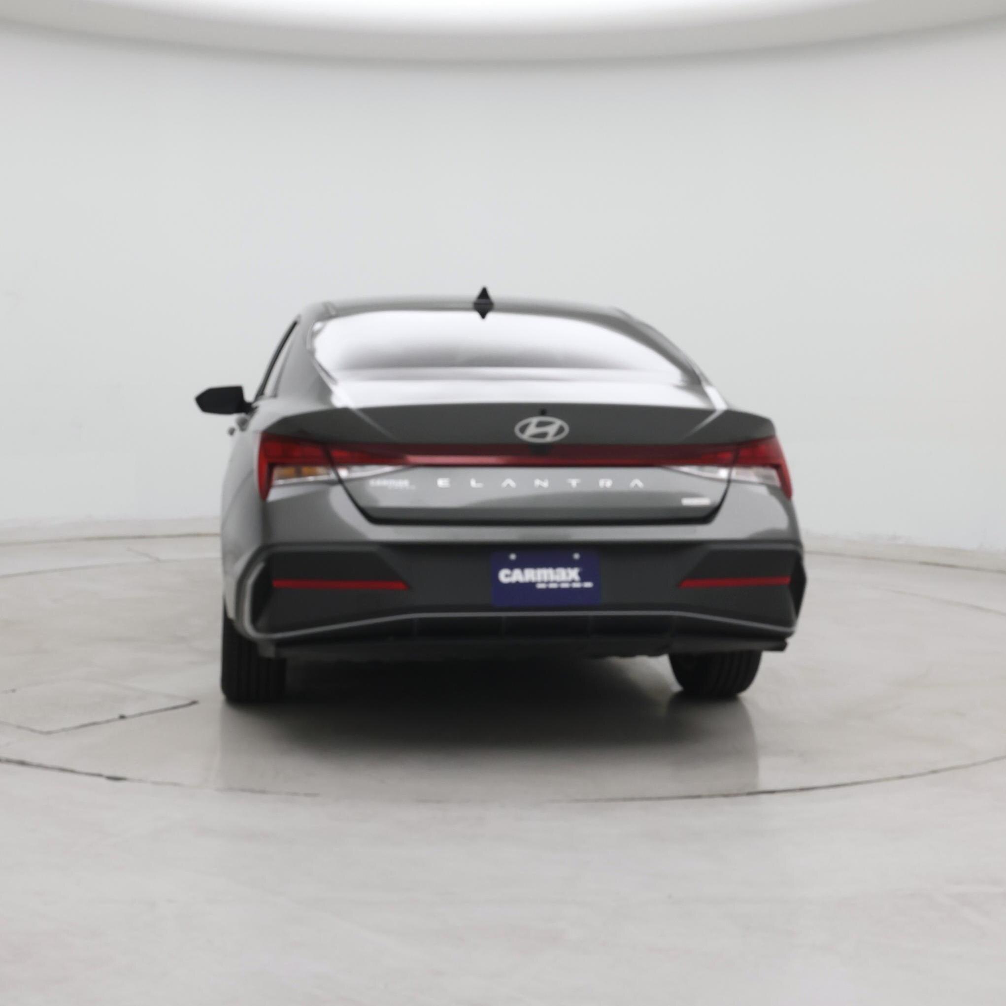 Thumbnail: 2025 Hyundai Elantra - 6