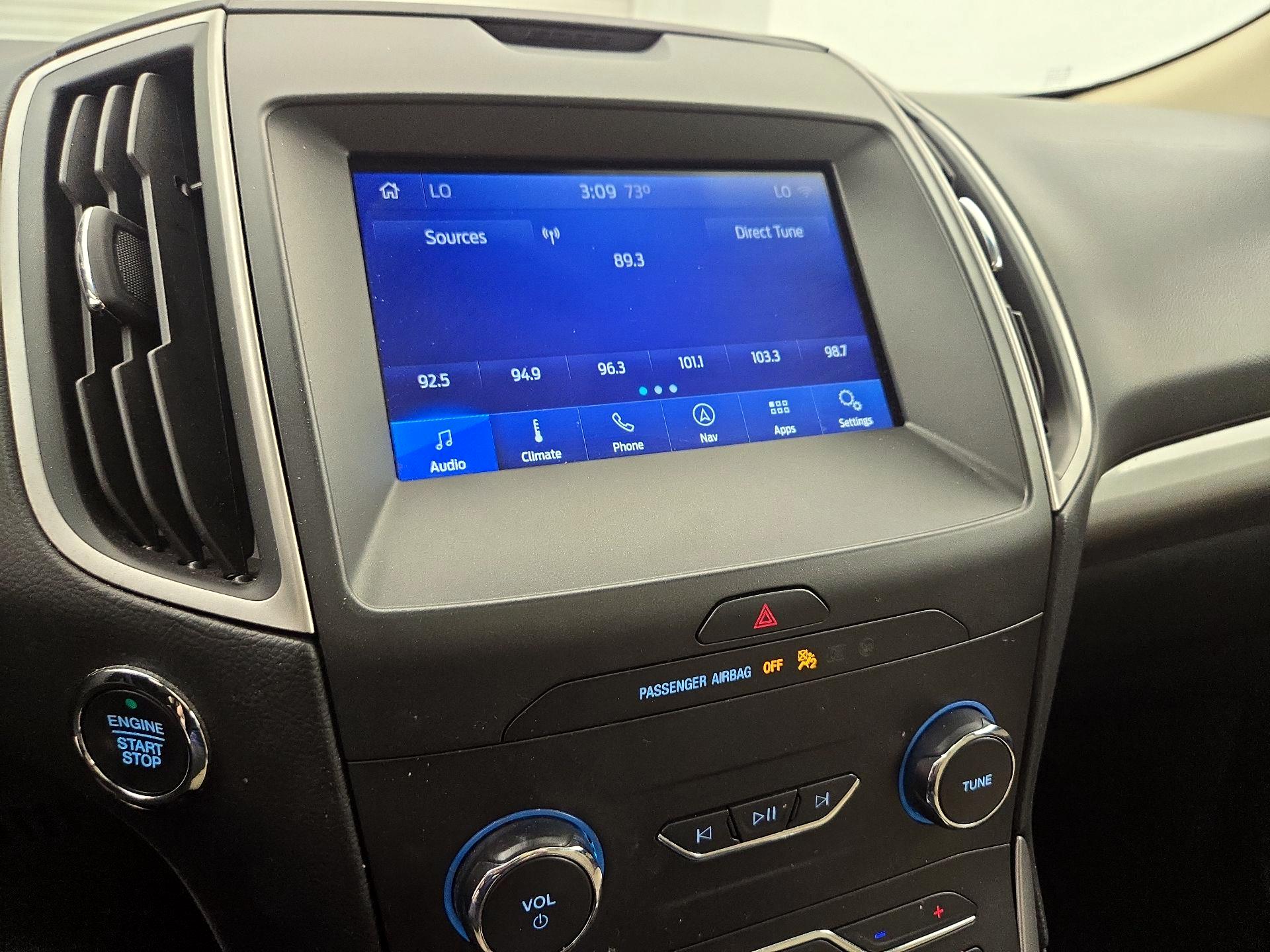 Thumbnail: 2020 Ford Edge - 16