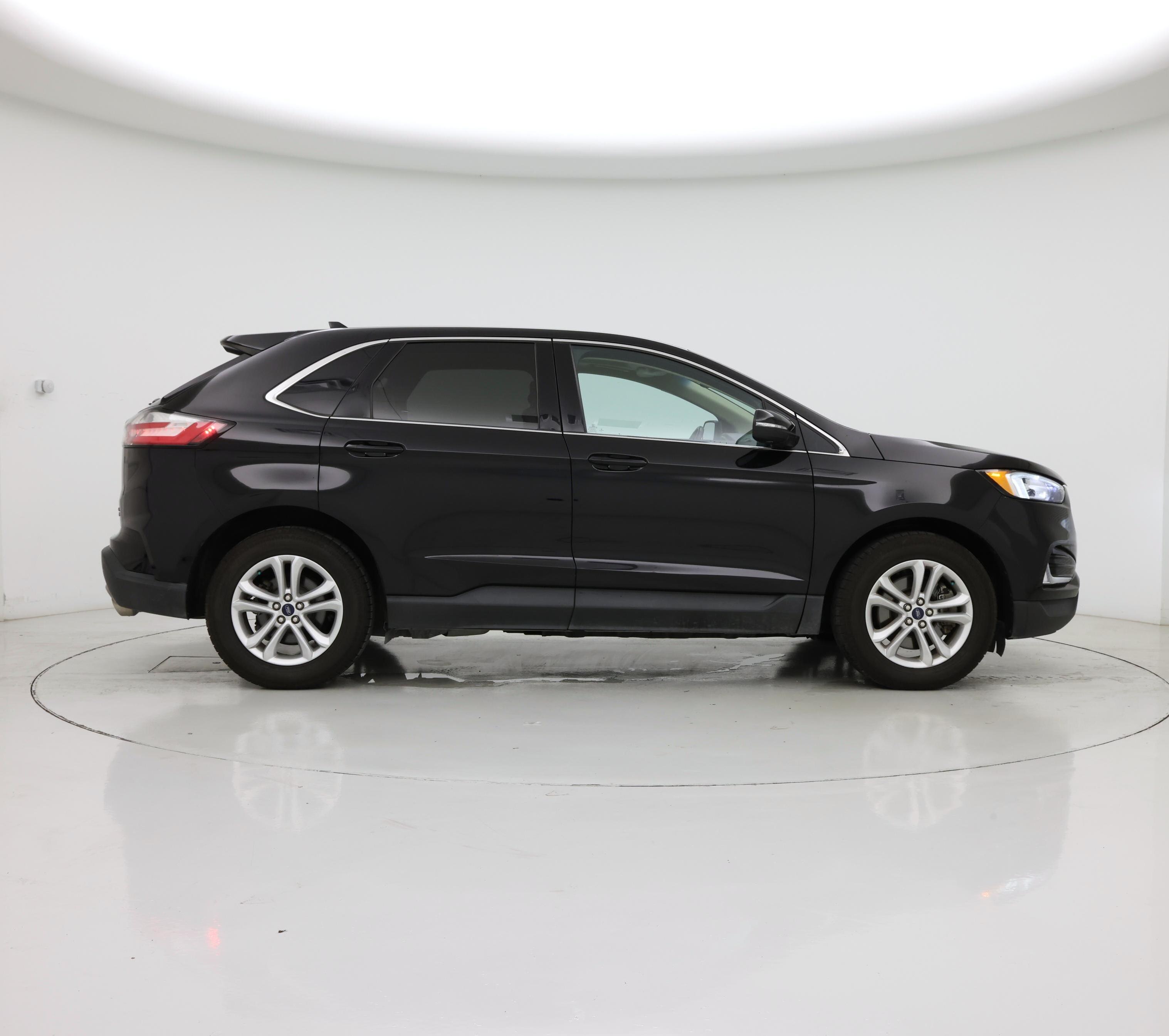 Thumbnail: 2020 Ford Edge - 7