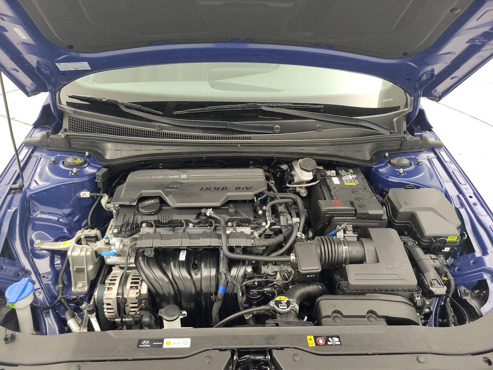 2025 Hyundai Elantra SE - Photo 22