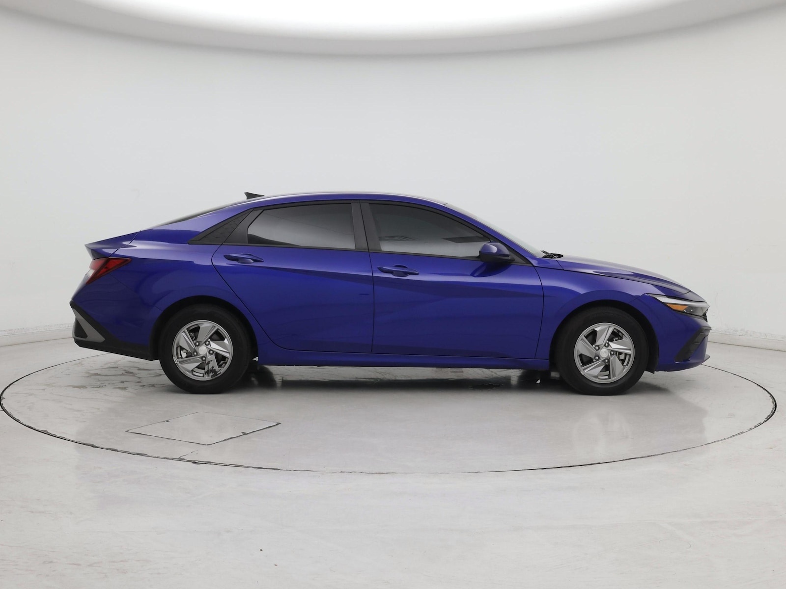 2025 Hyundai Elantra SE - Photo 8