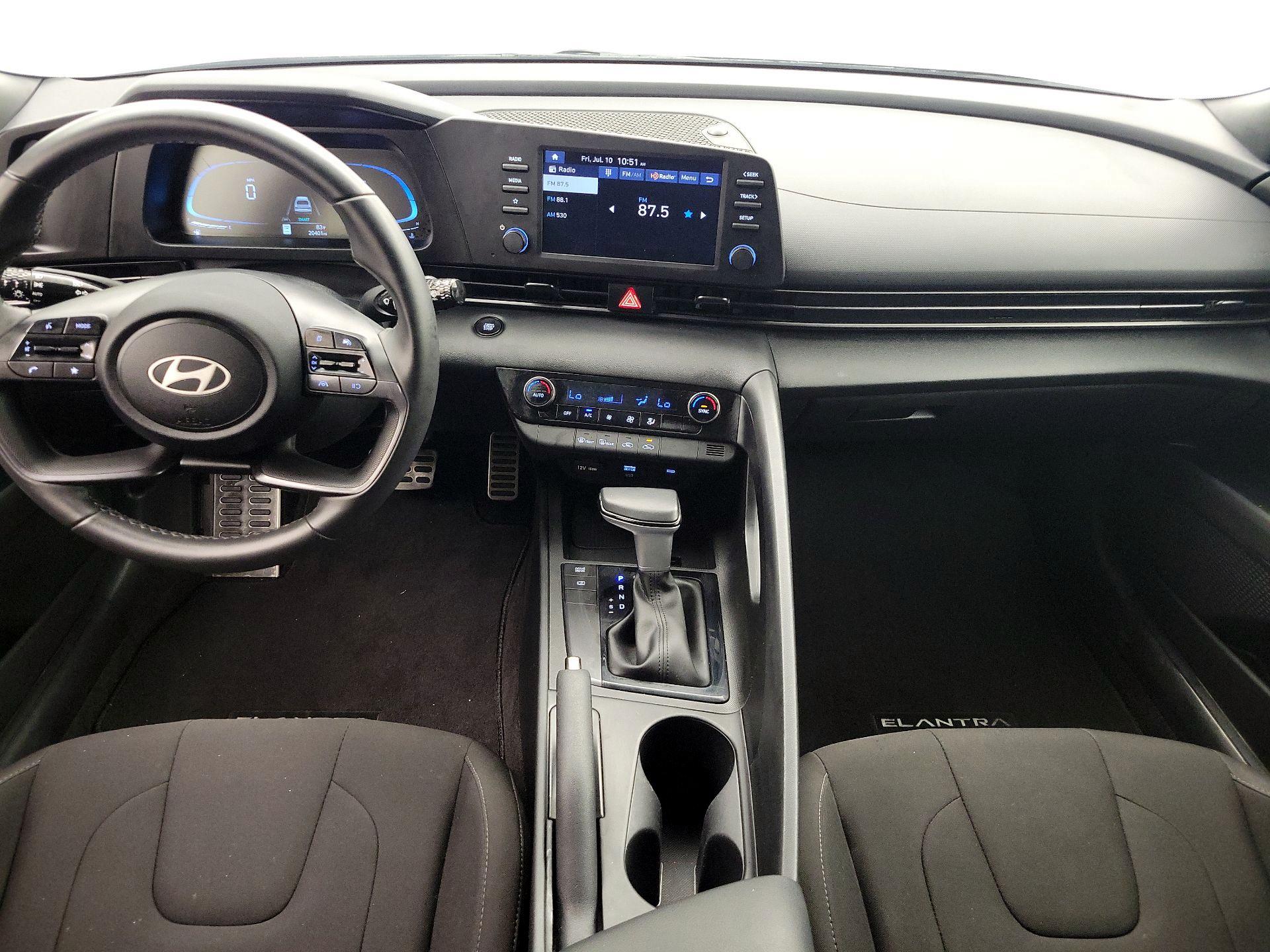 Thumbnail: 2025 Hyundai Elantra - 9