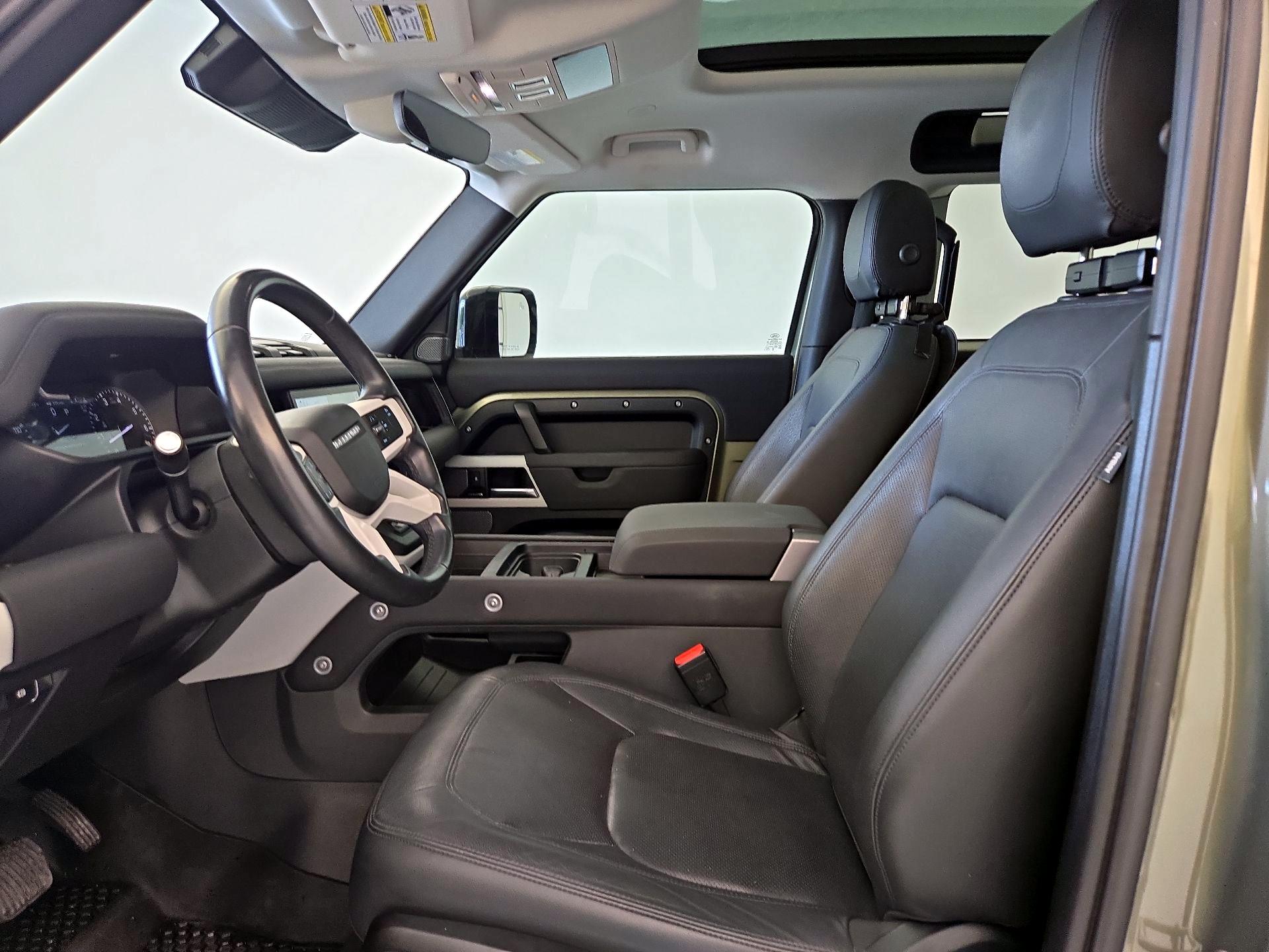 Thumbnail: 2023 Land Rover Defender - 11