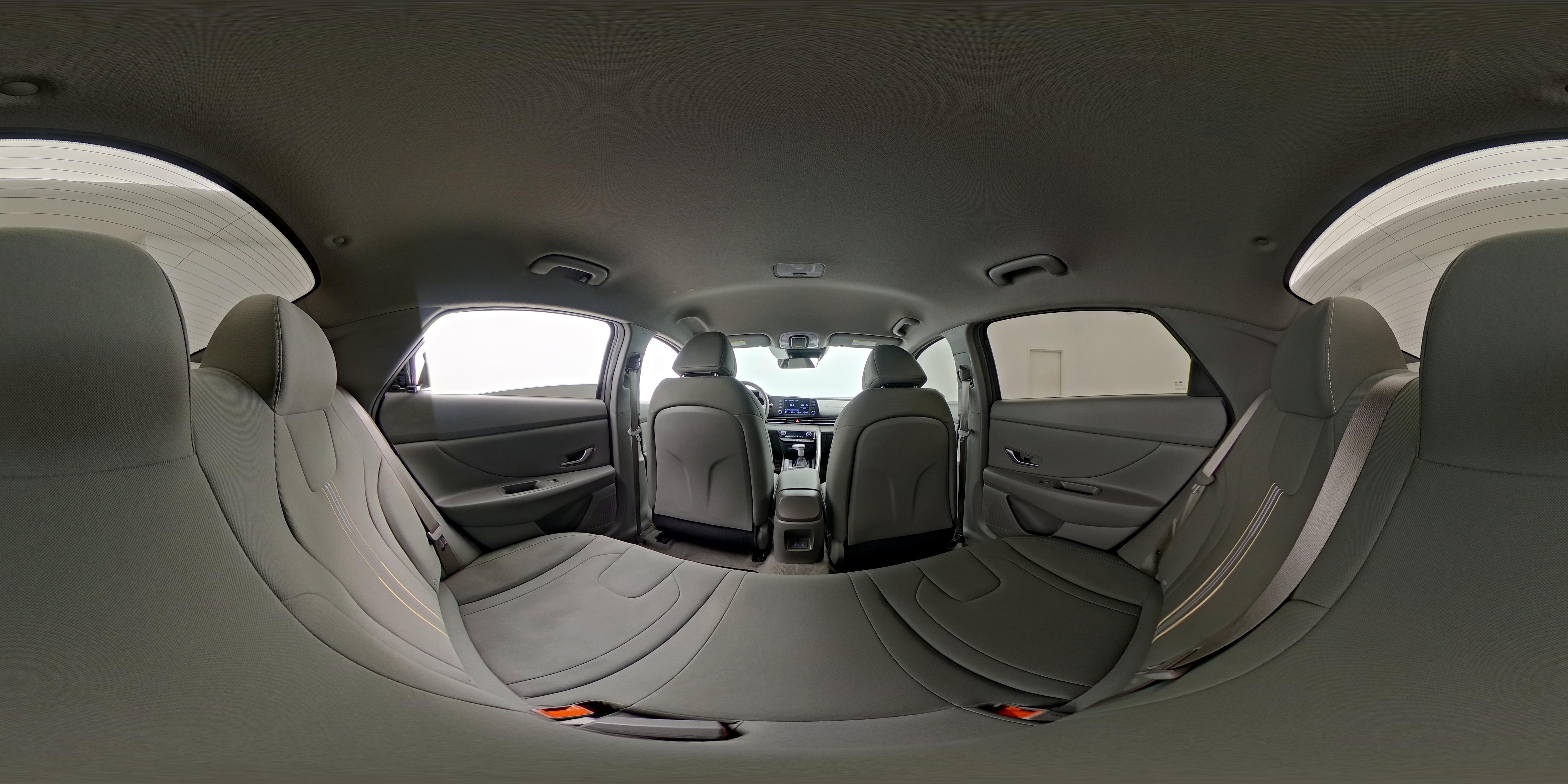 2025 Hyundai Elantra SEL - Photo 25