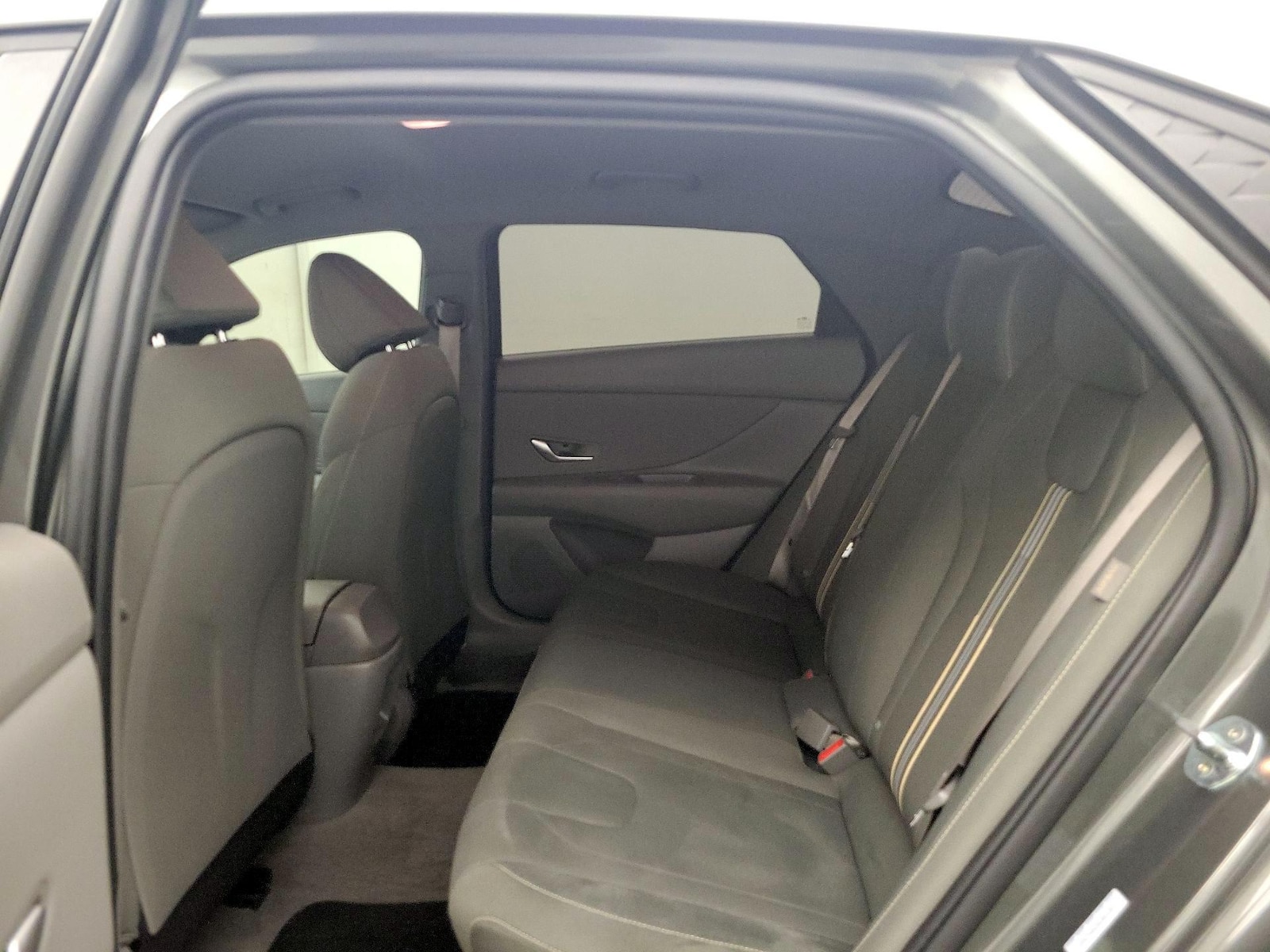 2025 Hyundai Elantra SEL - Photo 20