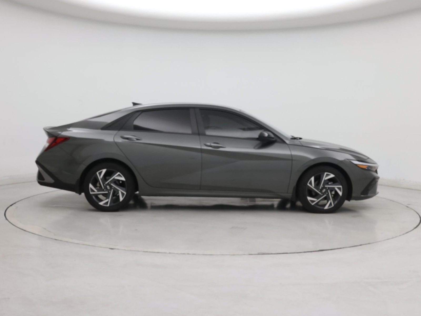 2025 Hyundai Elantra SEL - Photo 8