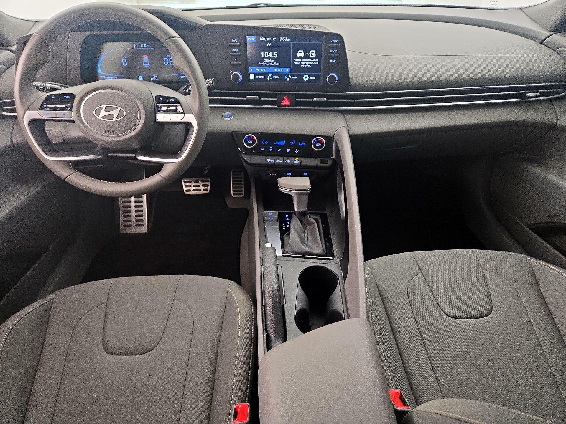 Thumbnail: 2025 Hyundai Elantra - 9