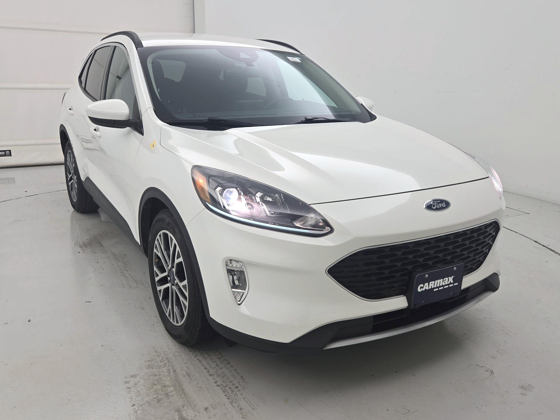 Thumbnail: 2020 Ford Escape - 1