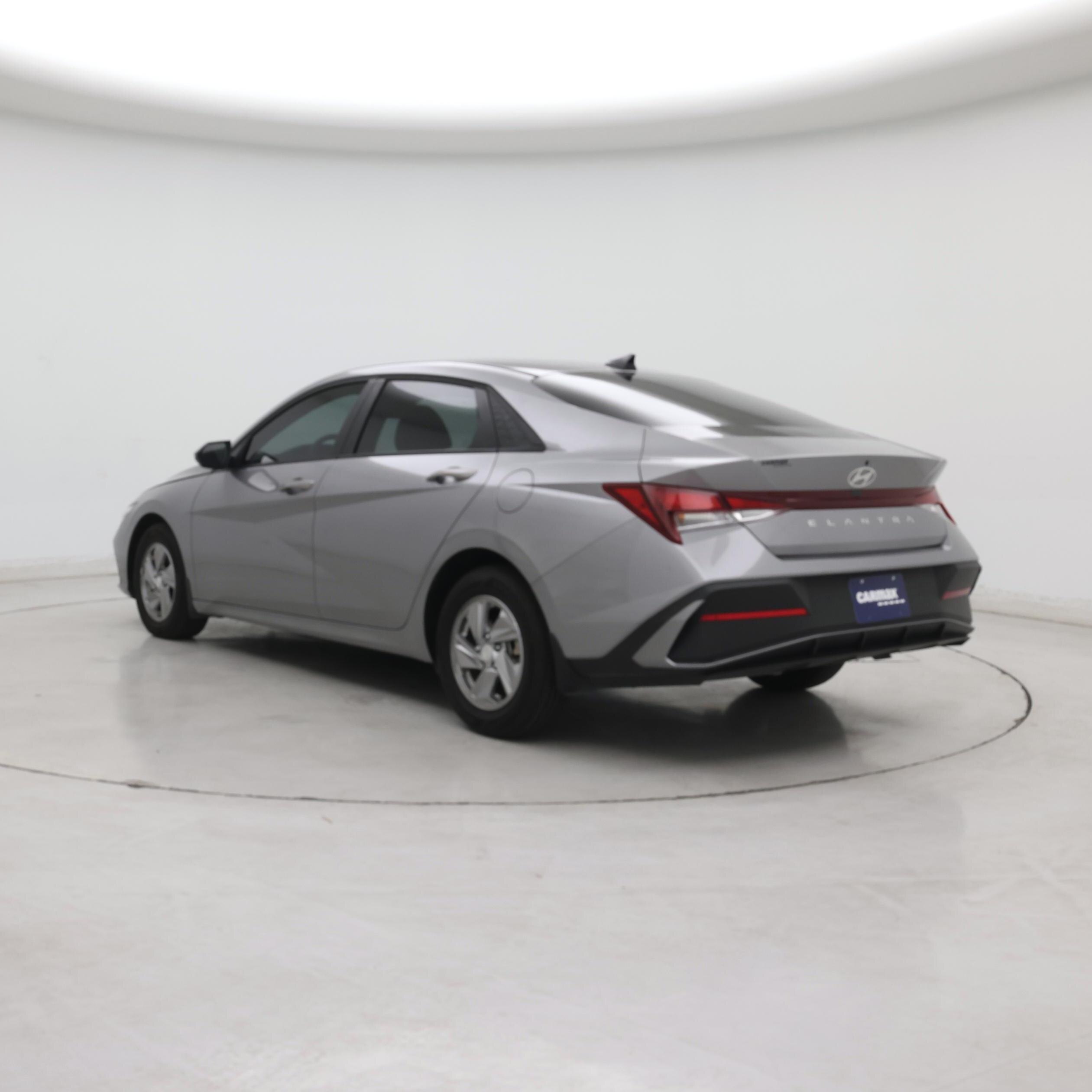 Thumbnail: 2025 Hyundai Elantra - 2