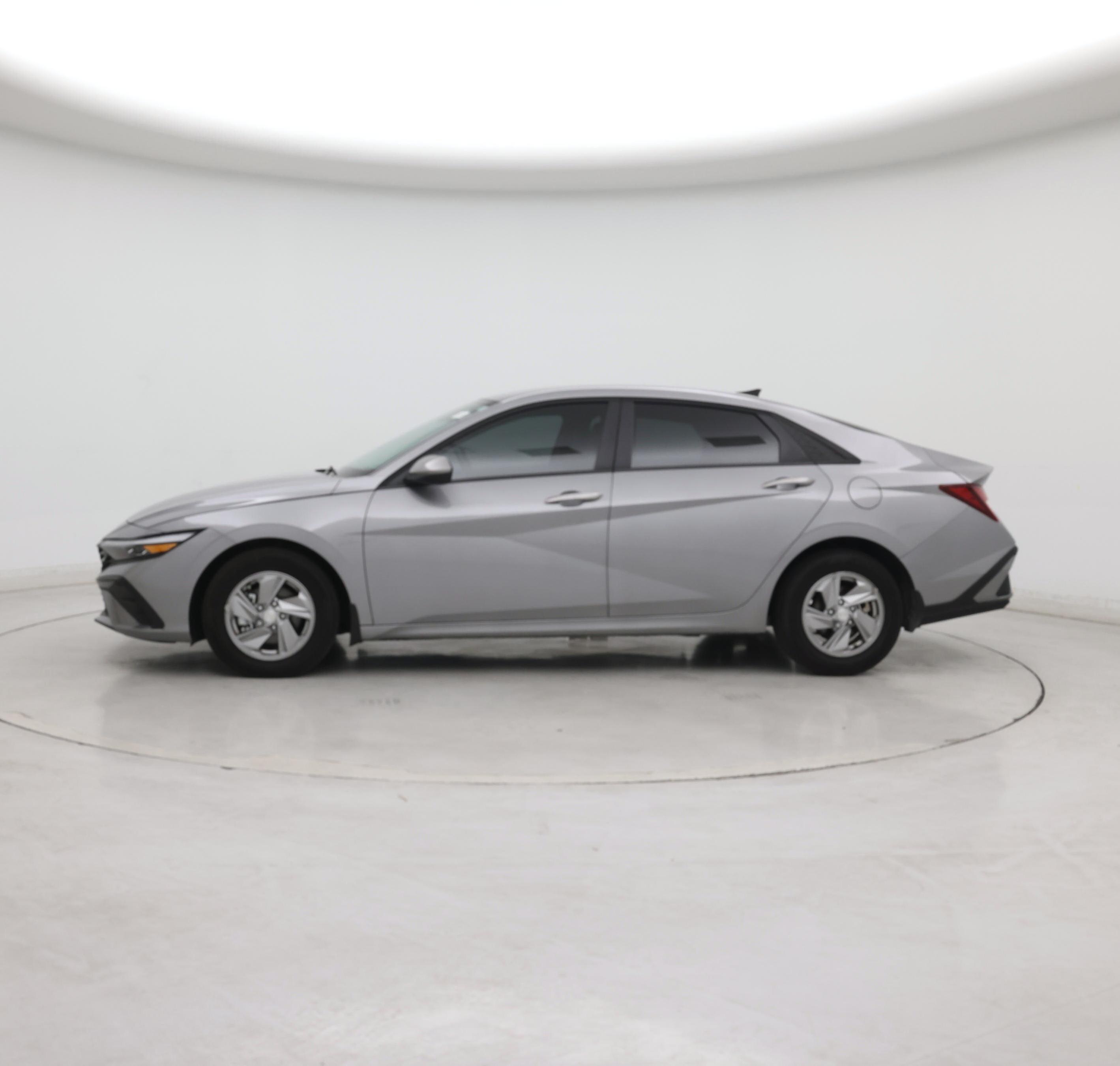 Thumbnail: 2025 Hyundai Elantra - 3