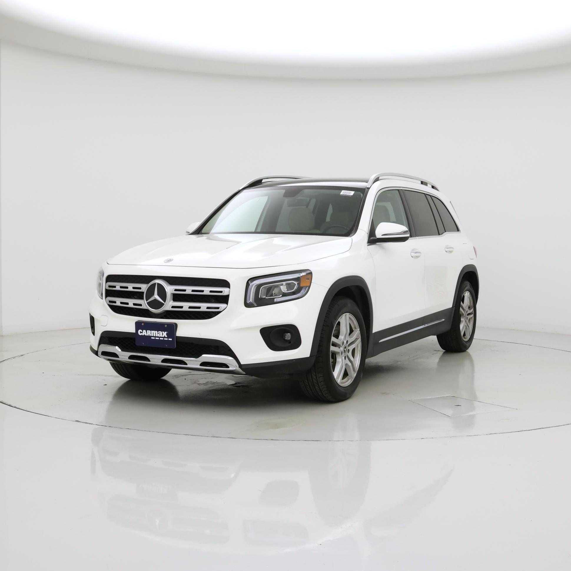 Thumbnail: 2023 Mercedes-Benz GLB - 4
