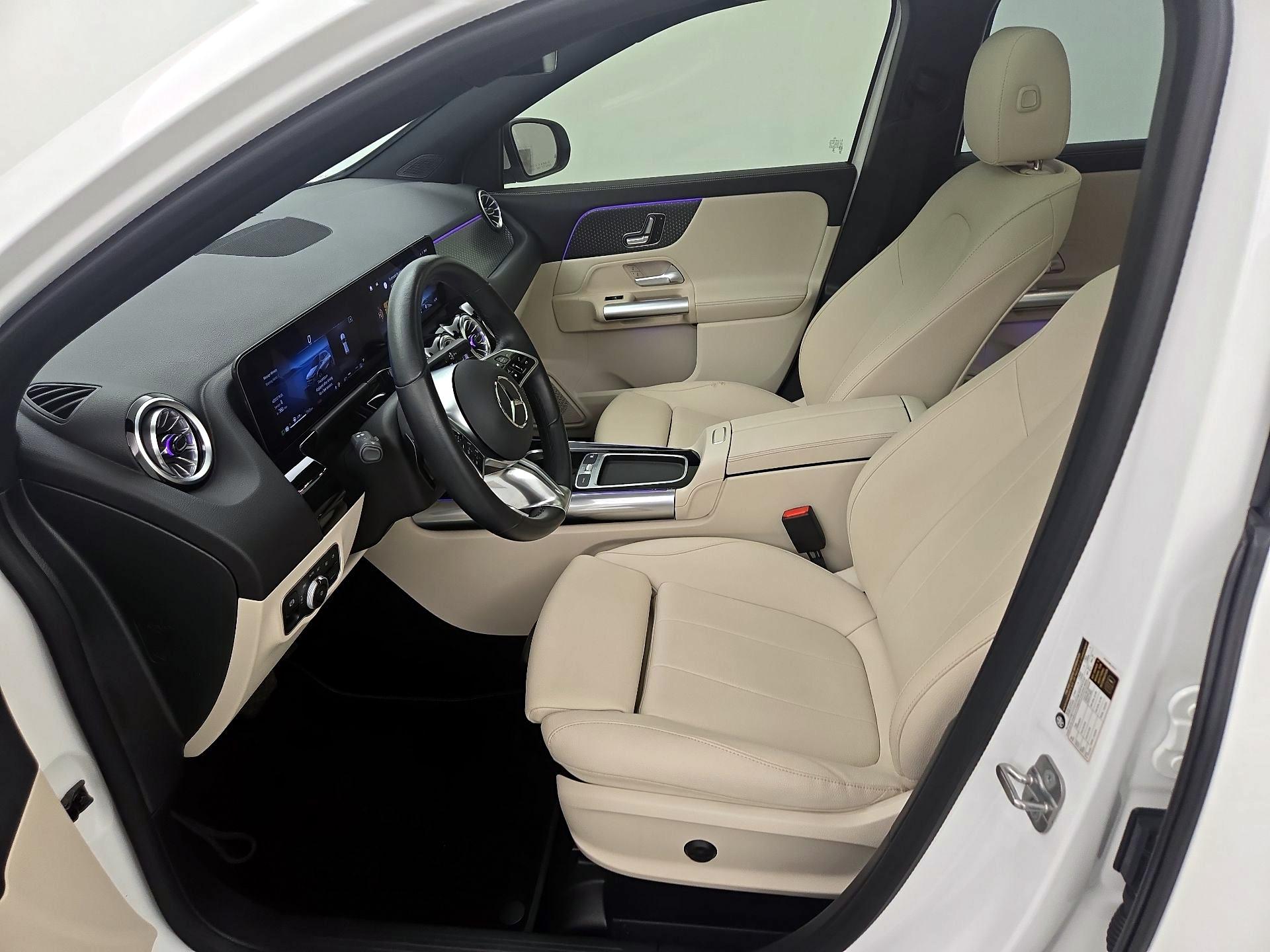 Thumbnail: 2025 Mercedes-Benz GLA - 11