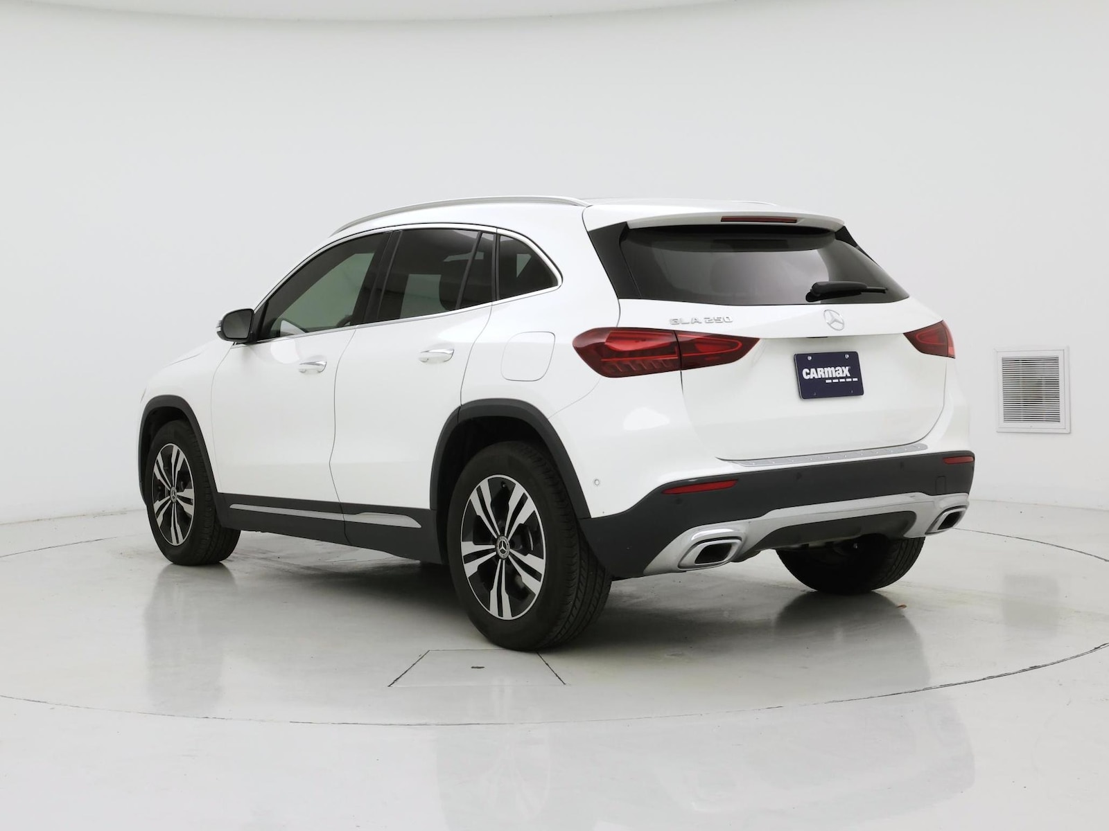 2025 Mercedes-Benz GLA250, photo 3