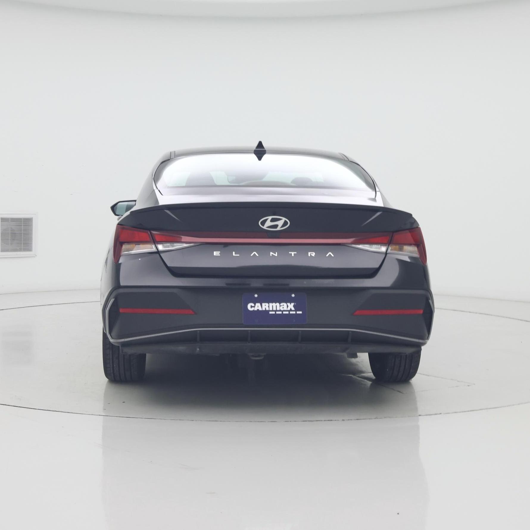 Thumbnail: 2025 Hyundai Elantra - 6