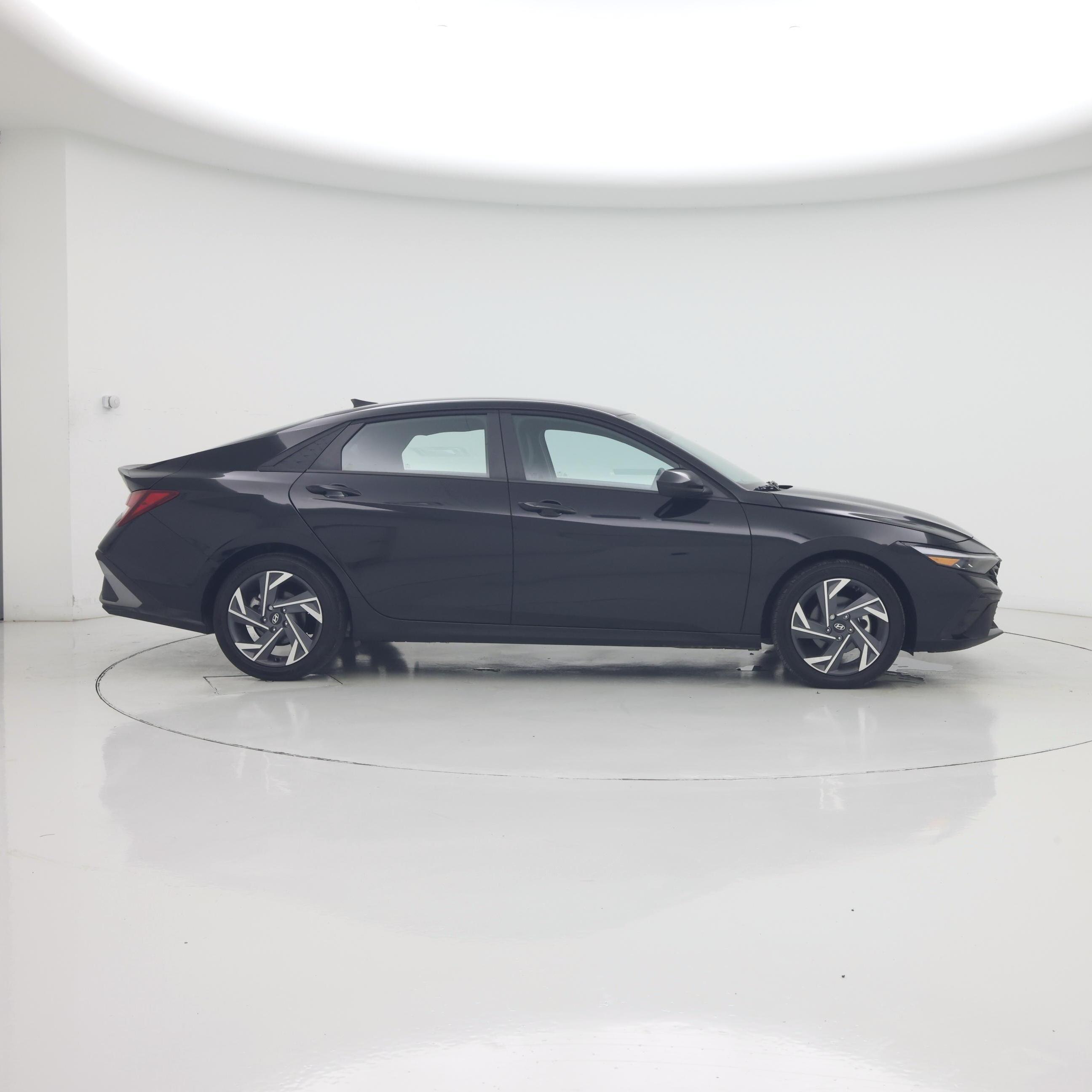 Thumbnail: 2025 Hyundai Elantra - 7