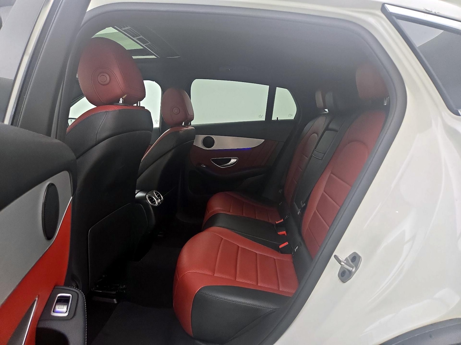 2021 Mercedes-Benz GLC Coupe GLC300 - Photo 22