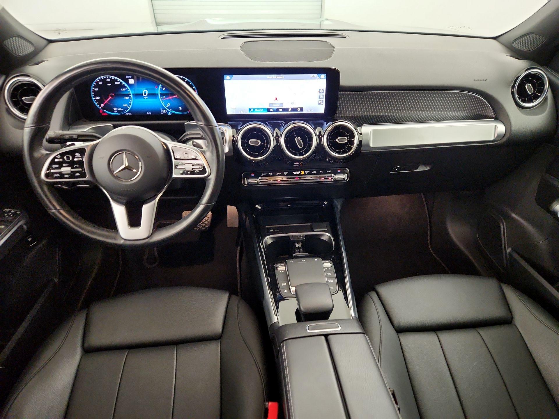 Thumbnail: 2023 Mercedes-Benz GLB - 9