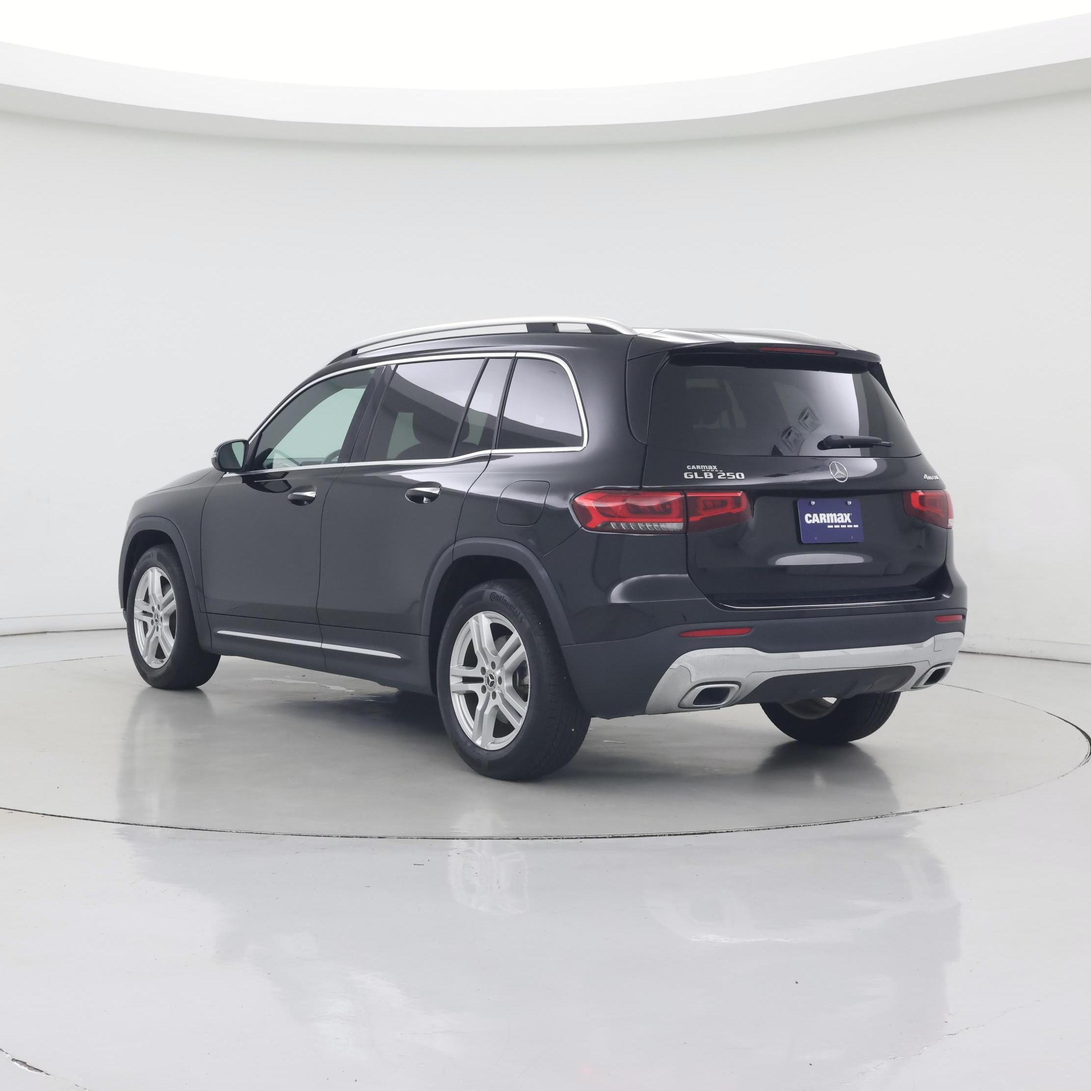 Thumbnail: 2023 Mercedes-Benz GLB - 2