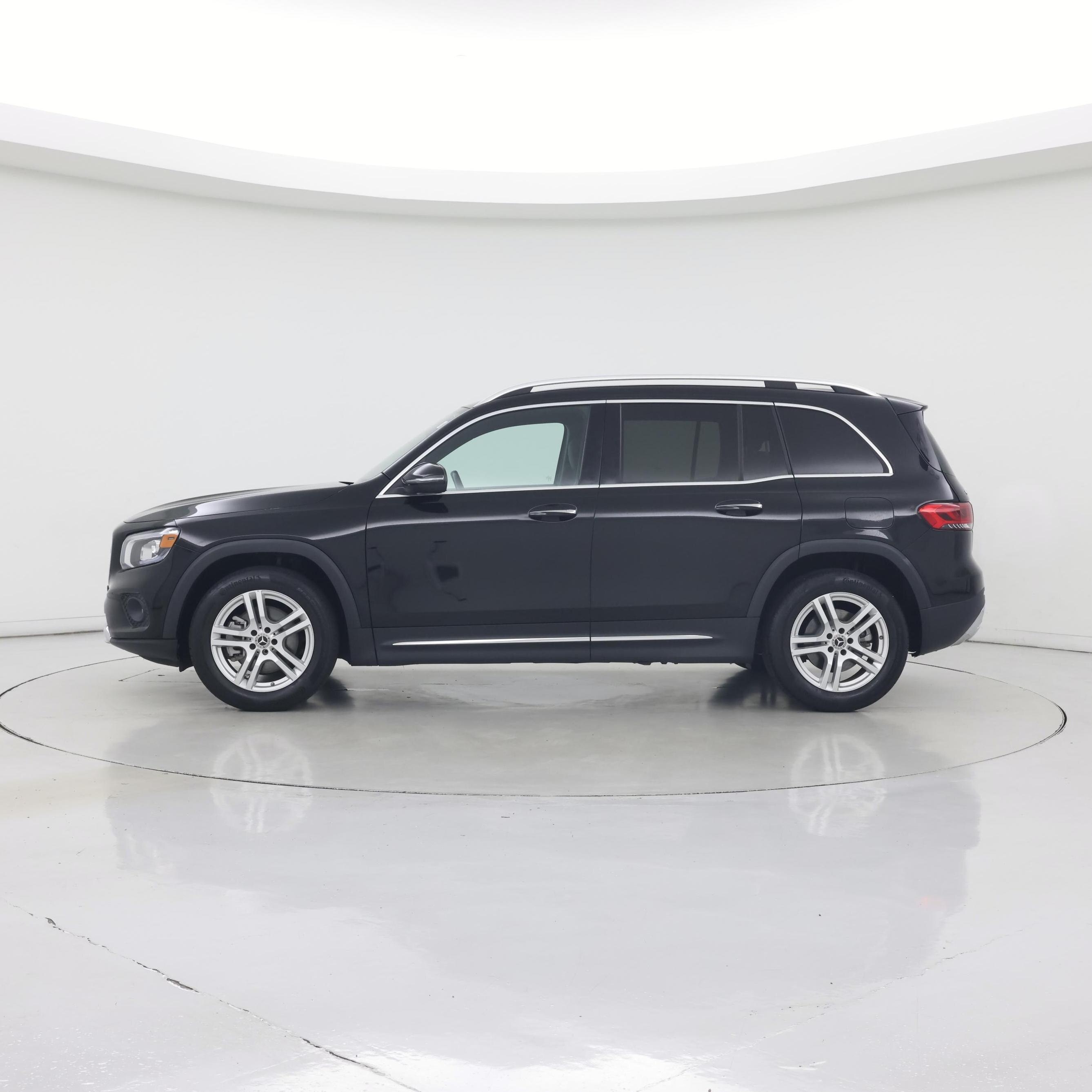 Thumbnail: 2023 Mercedes-Benz GLB - 3