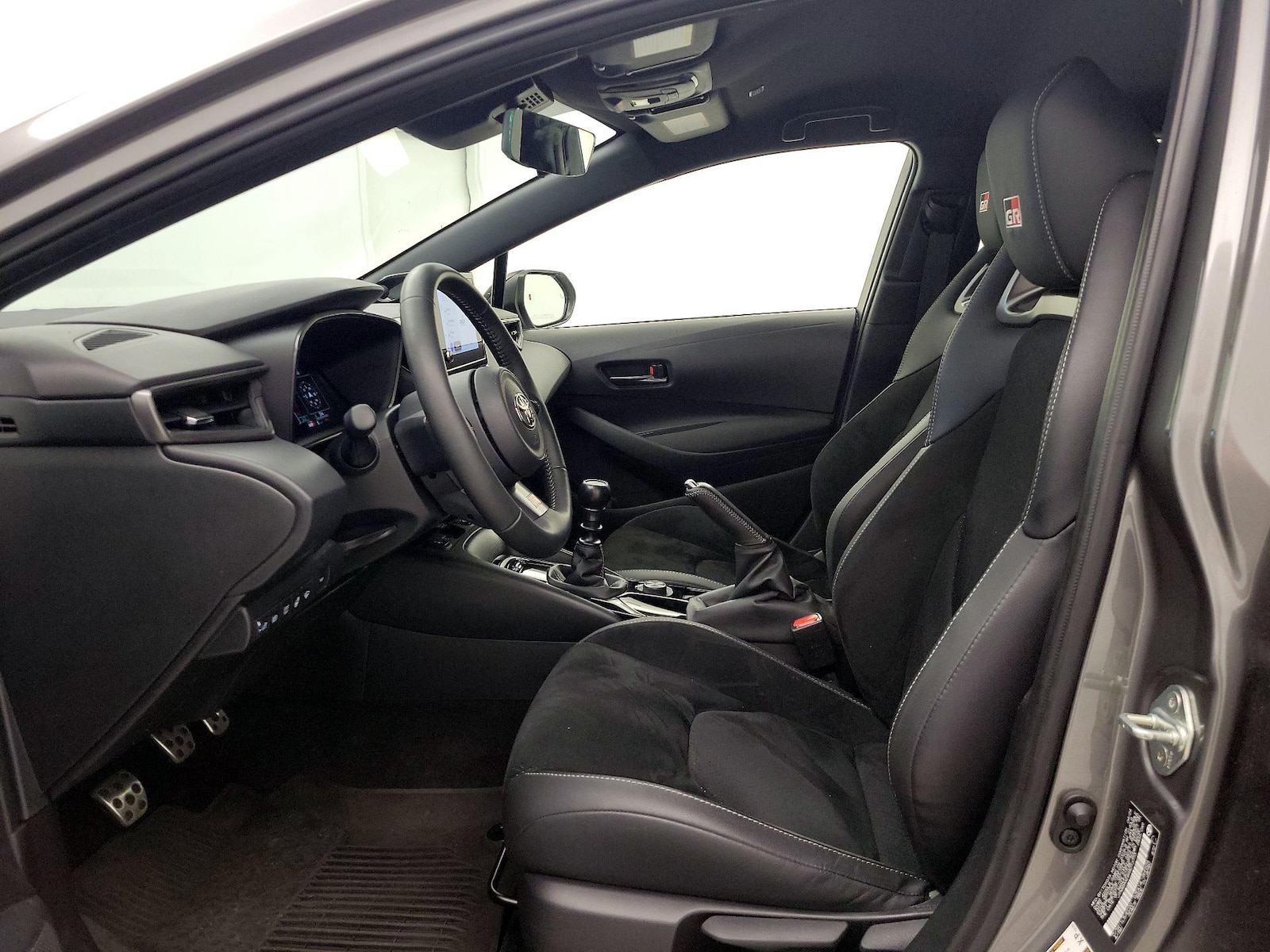 2024 Toyota GR Corolla Premium - Photo 12