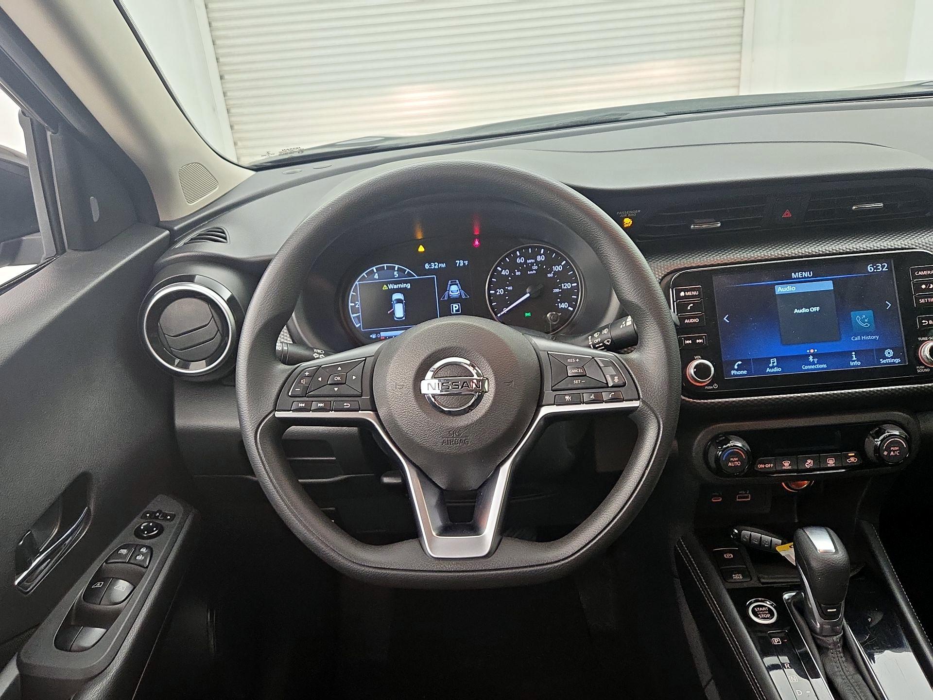 Thumbnail: 2021 Nissan Kicks - 10