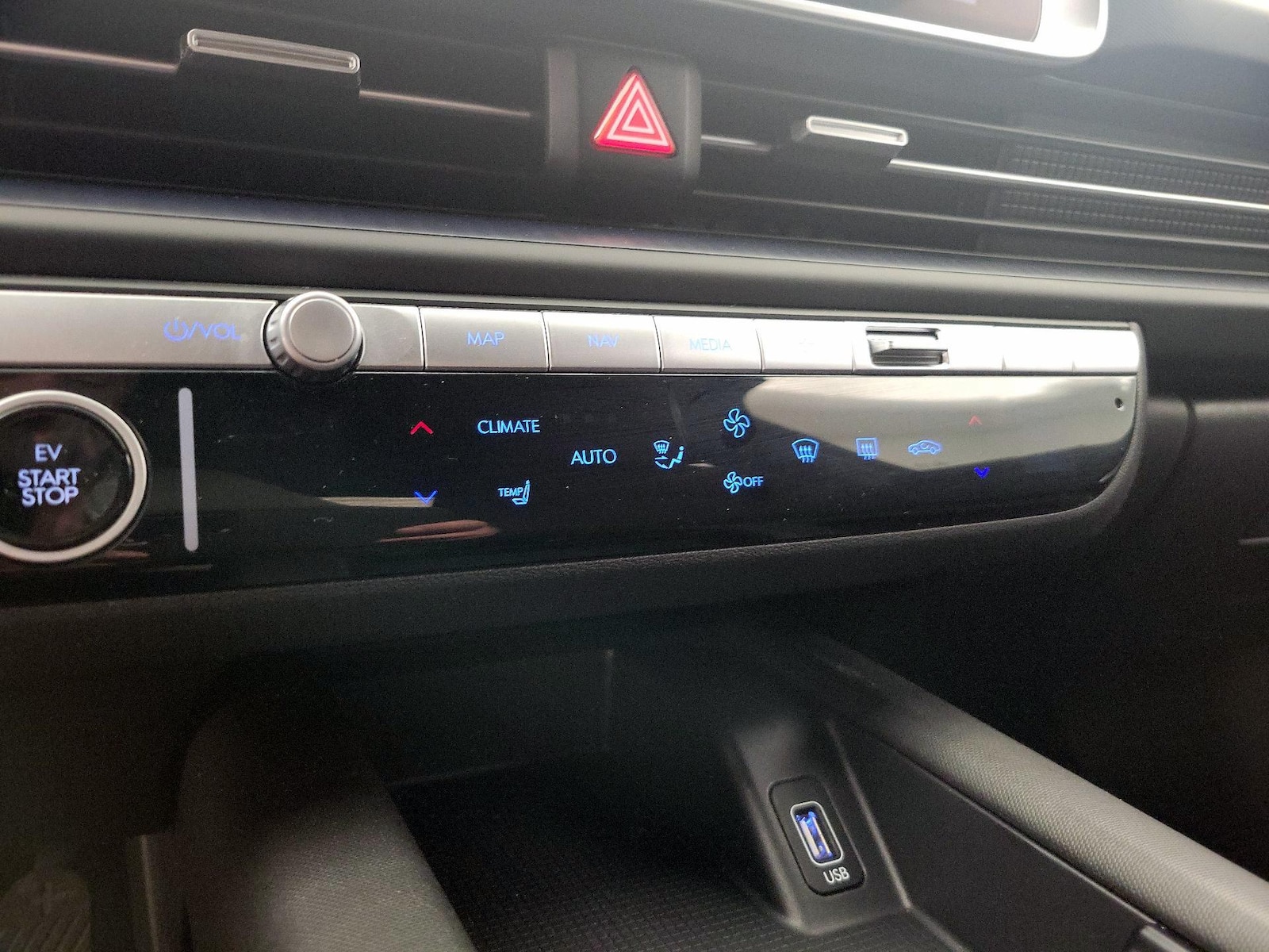 2024 Hyundai IONIQ 6 SE - Photo 18