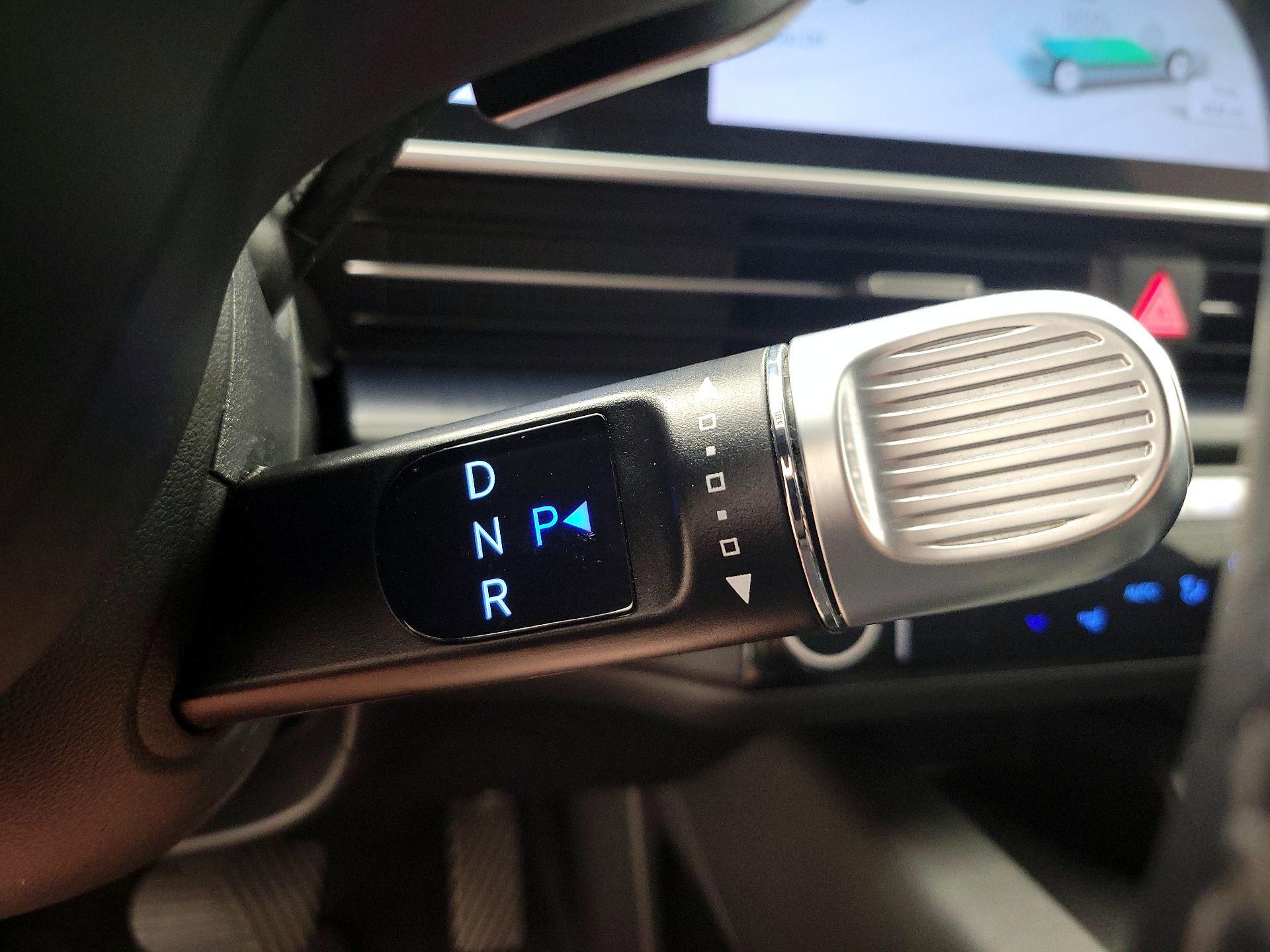 Thumbnail: 2024 Hyundai Ioniq 6 - 18