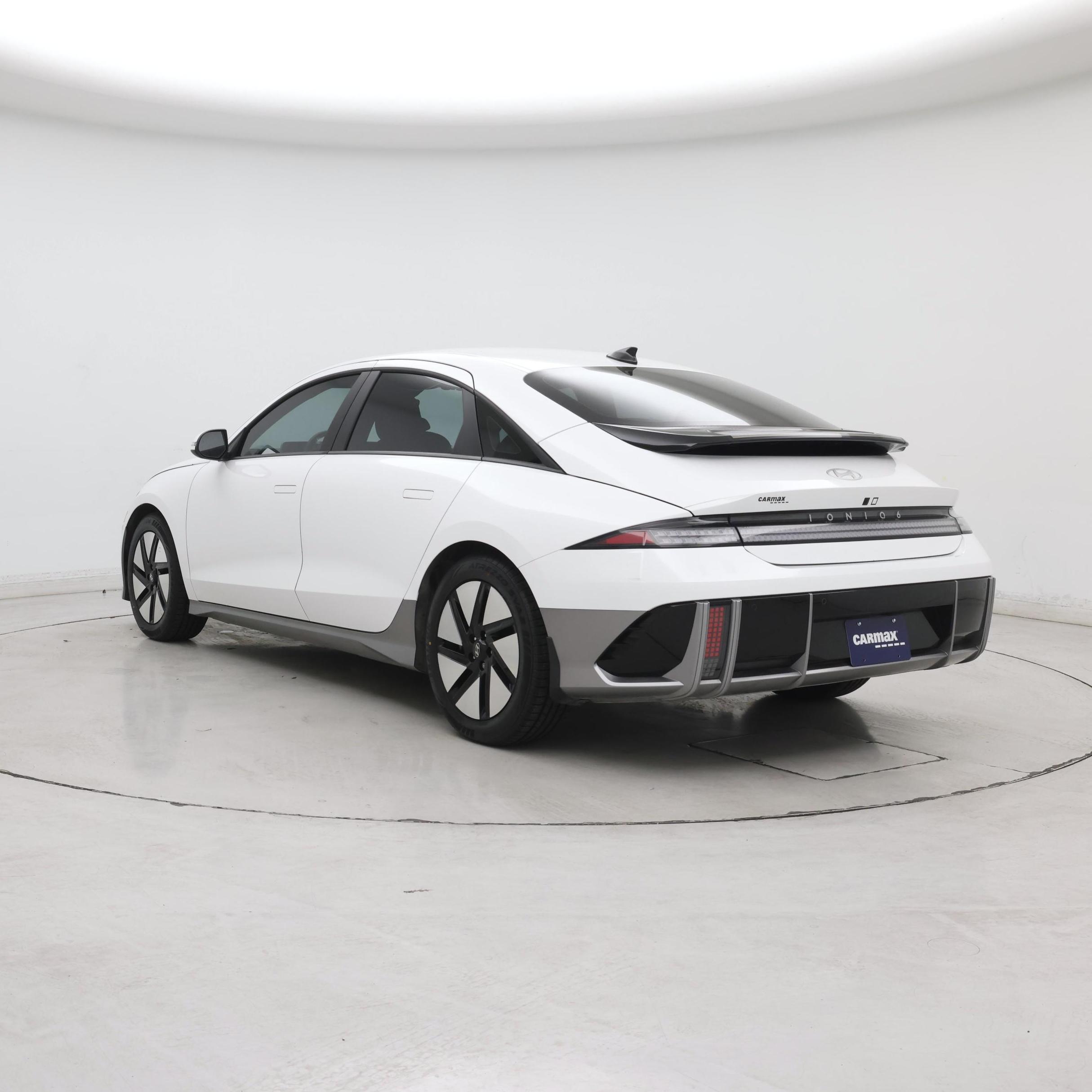 Thumbnail: 2024 Hyundai Ioniq 6 - 2