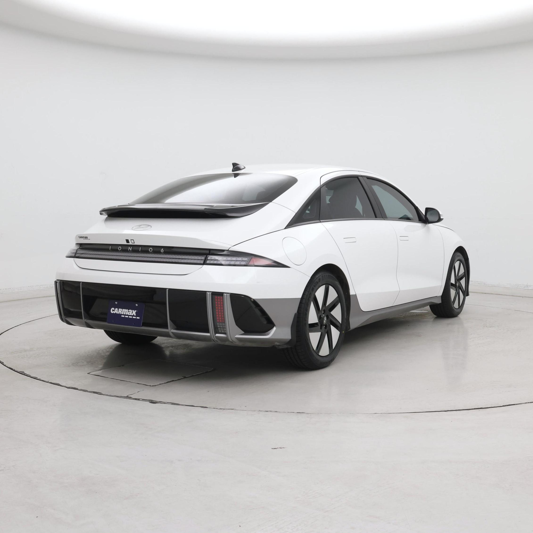 Thumbnail: 2024 Hyundai Ioniq 6 - 8