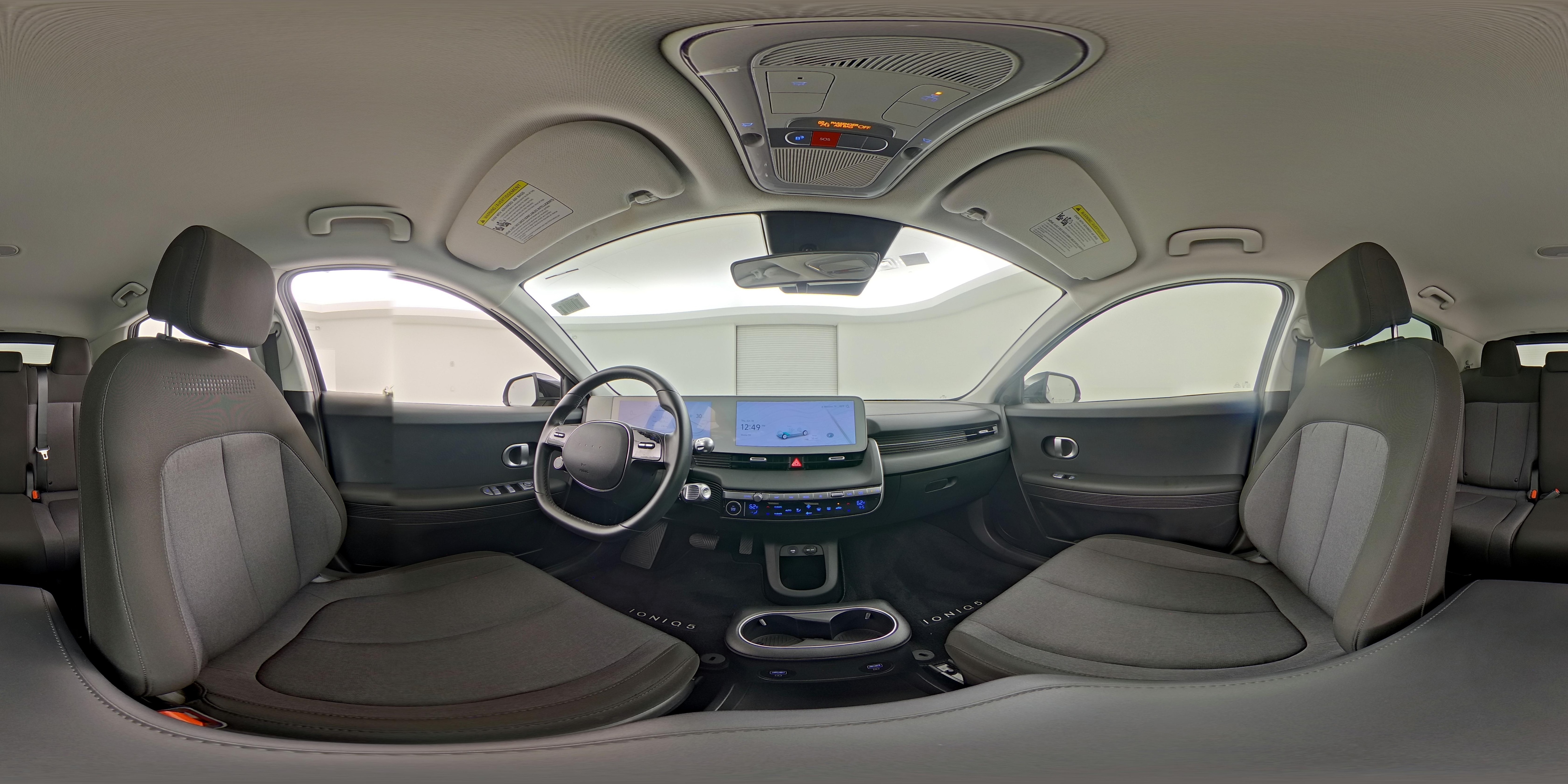2024 Hyundai IONIQ 5 SE - Photo 25