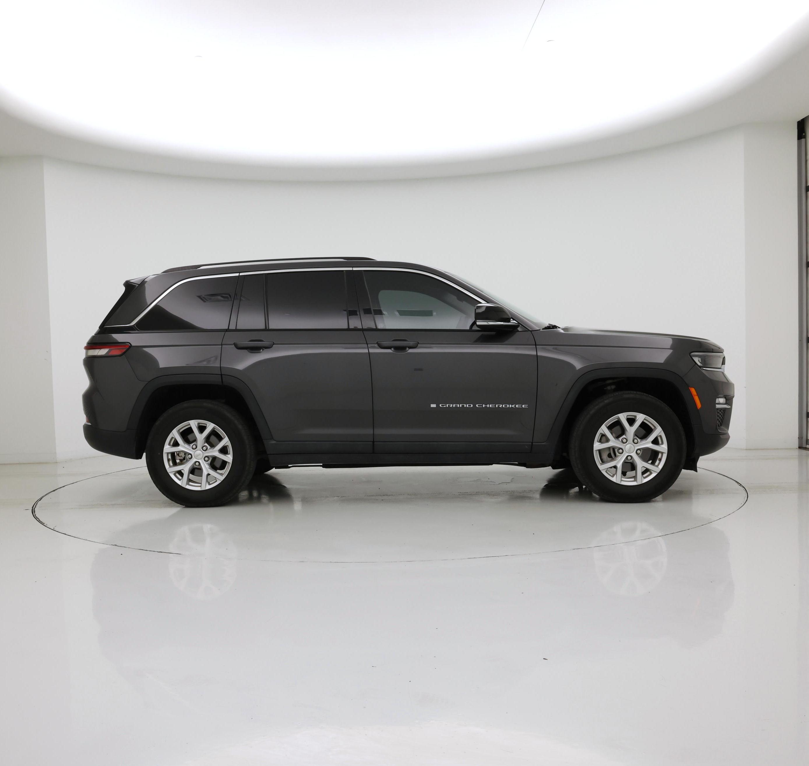 Thumbnail: 2023 Jeep Grand Cherokee - 7