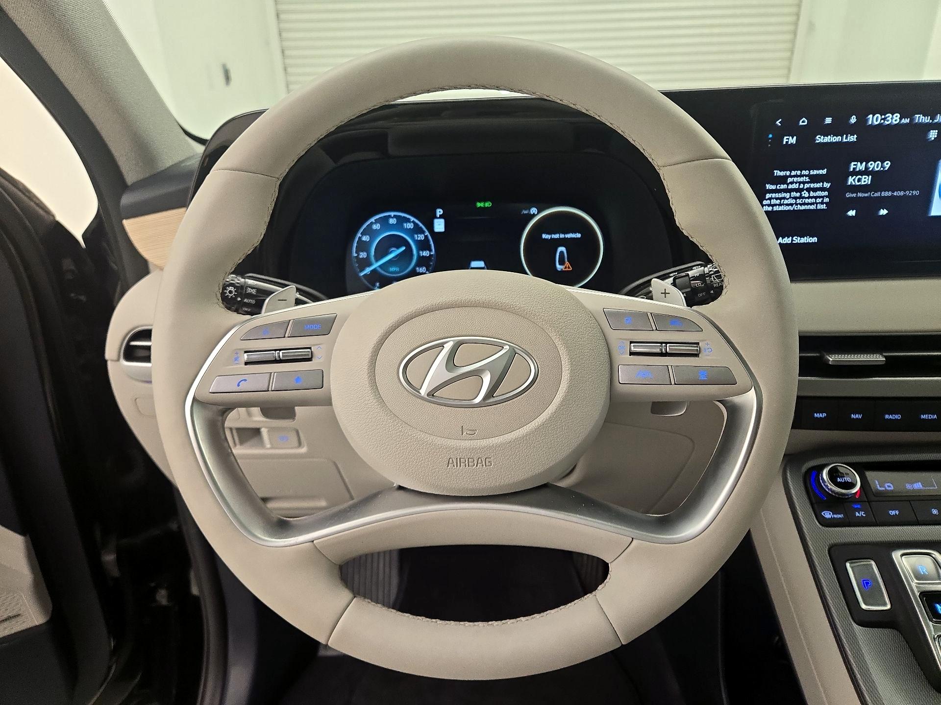 Thumbnail: 2025 Hyundai Palisade - 10