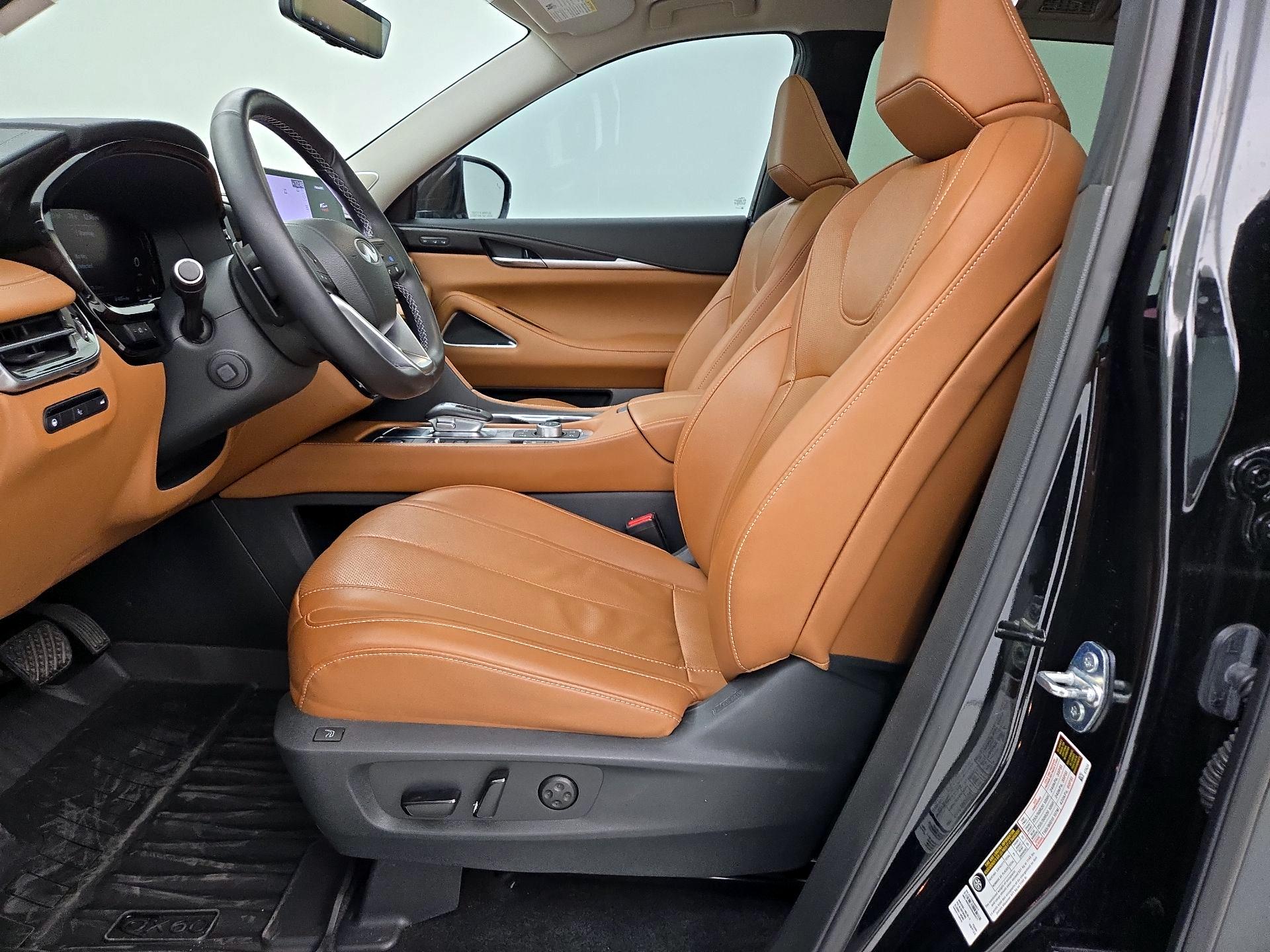 Thumbnail: 2023 INFINITI QX60 - 11