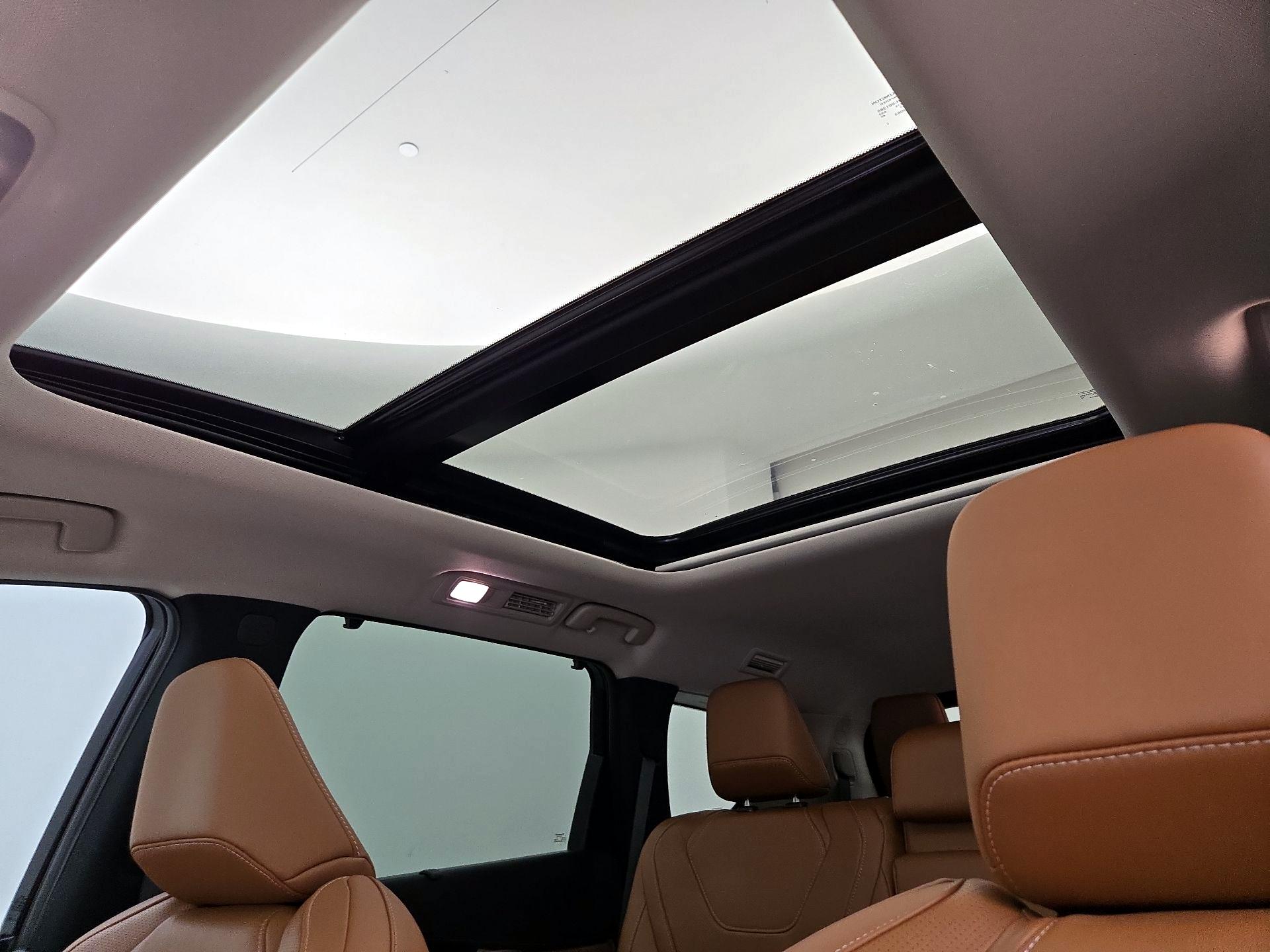 Thumbnail: 2023 INFINITI QX60 - 20