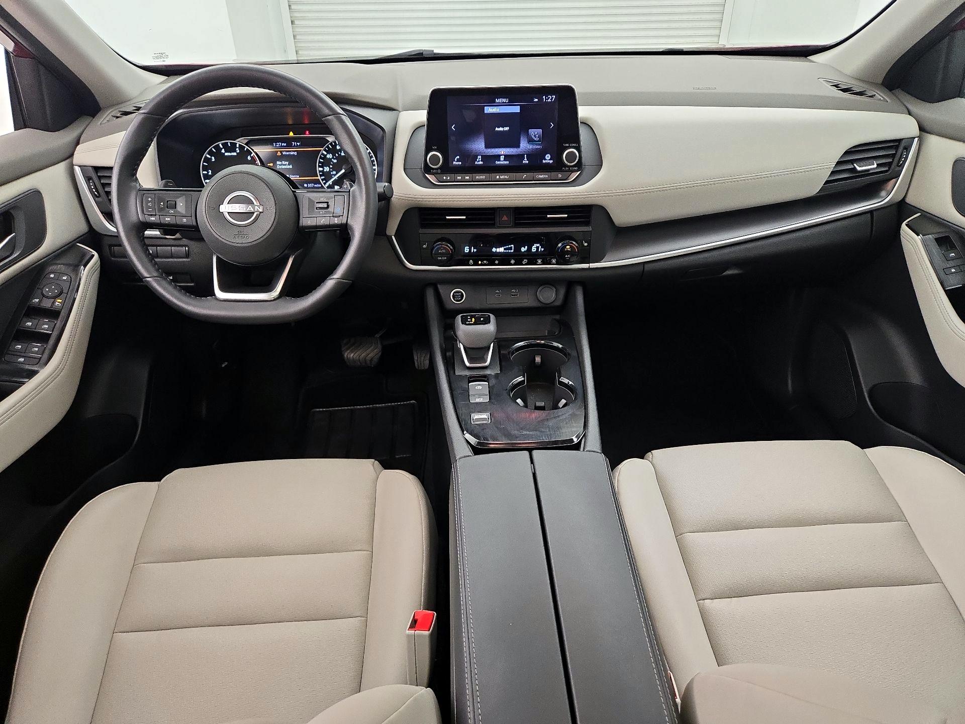 Thumbnail: 2023 Nissan Rogue - 9