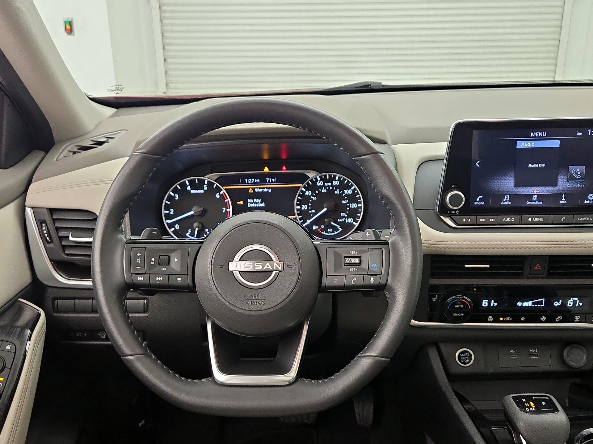 Thumbnail: 2023 Nissan Rogue - 10
