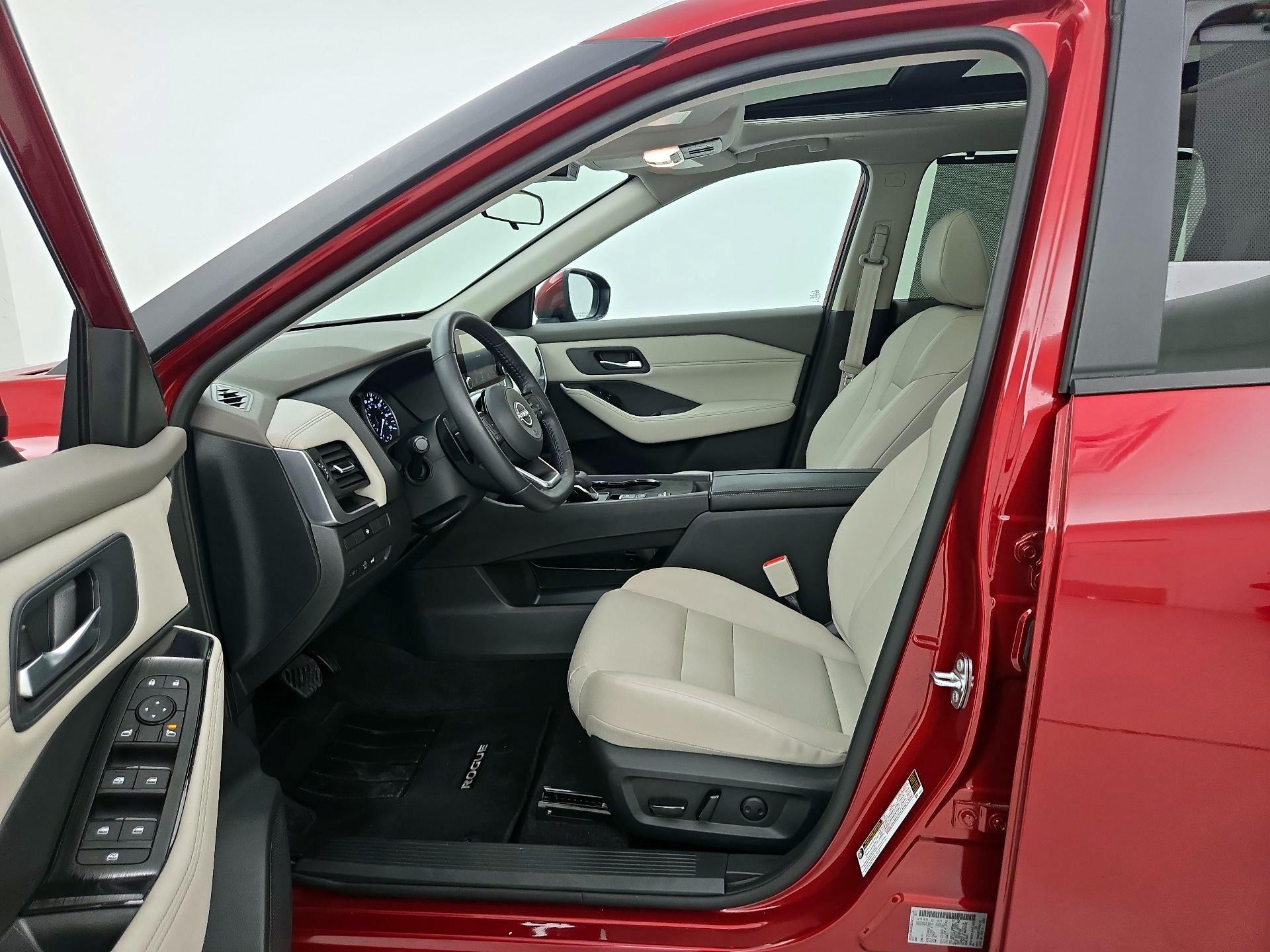 Thumbnail: 2023 Nissan Rogue - 11