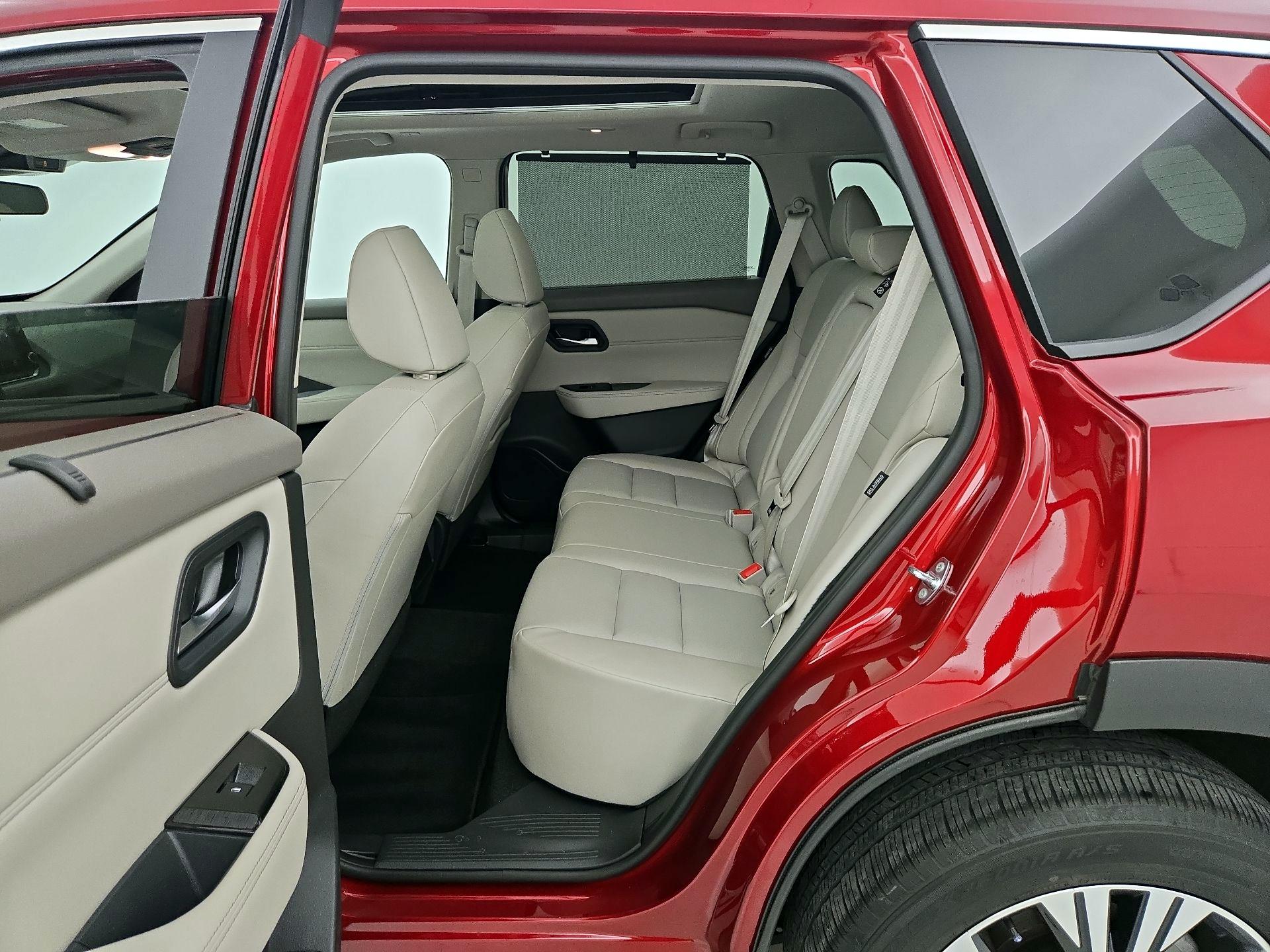 Thumbnail: 2023 Nissan Rogue - 20
