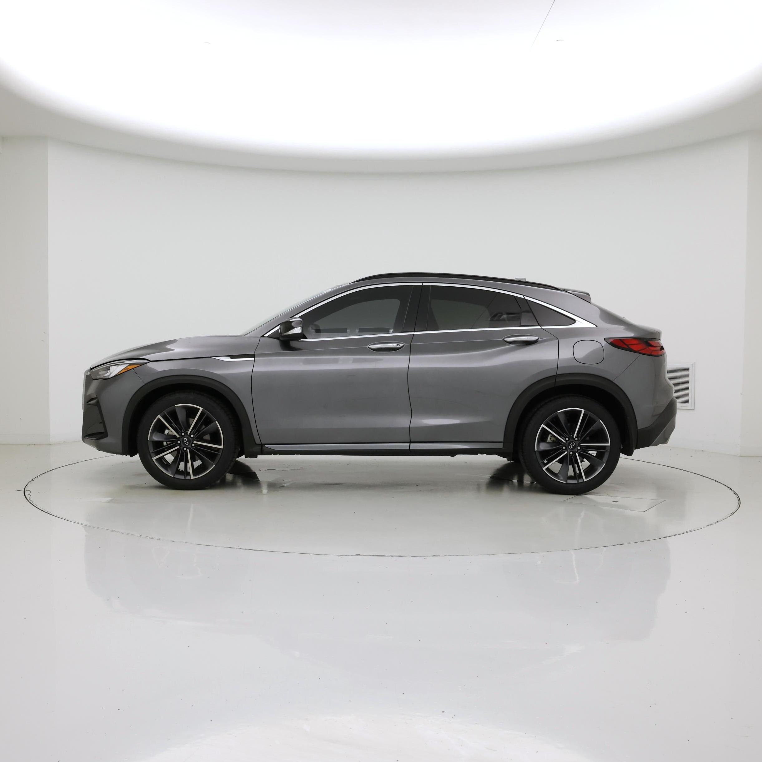 Thumbnail: 2023 INFINITI QX55 - 3