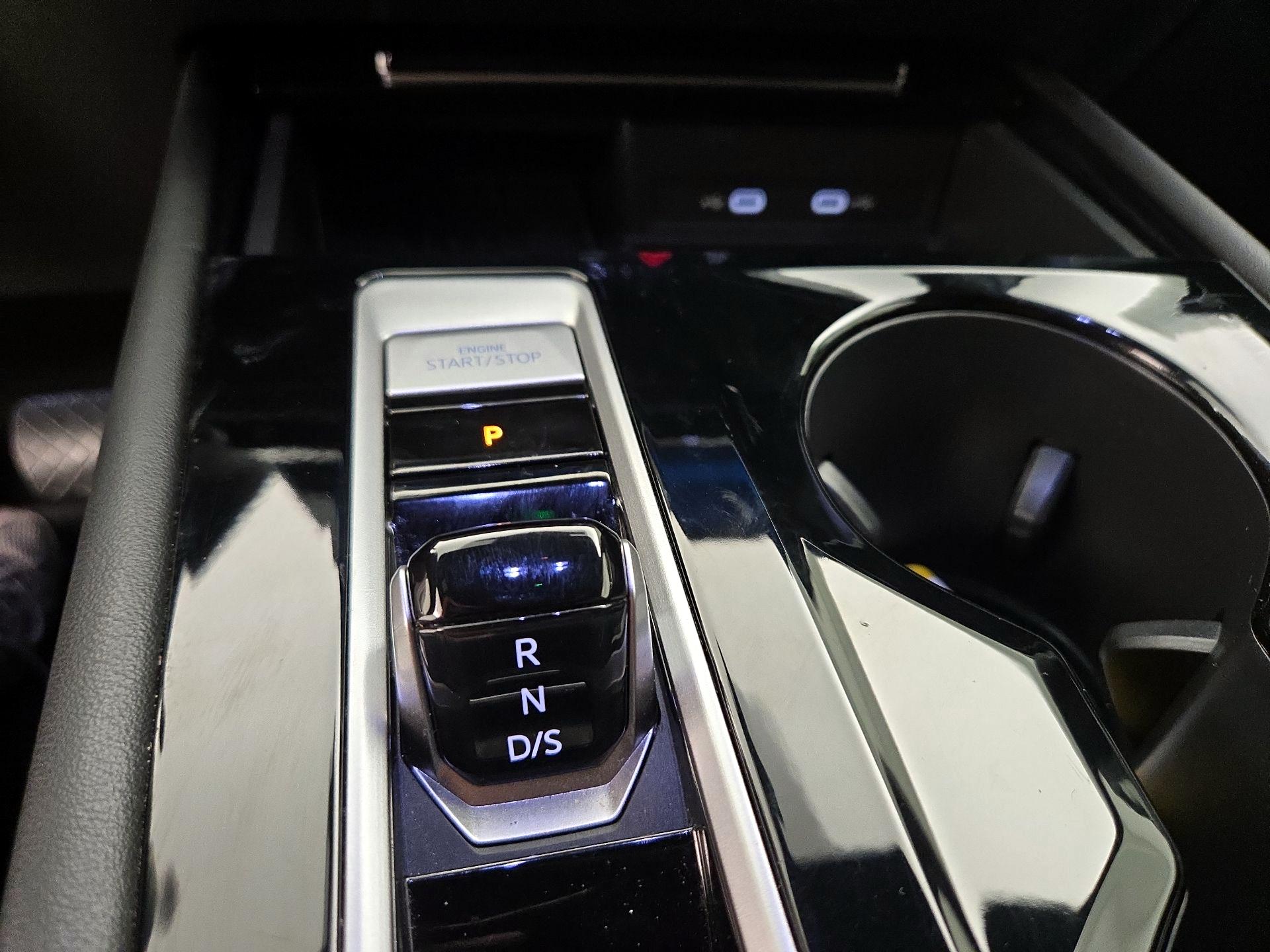 Thumbnail: 2025 Volkswagen Atlas - 17