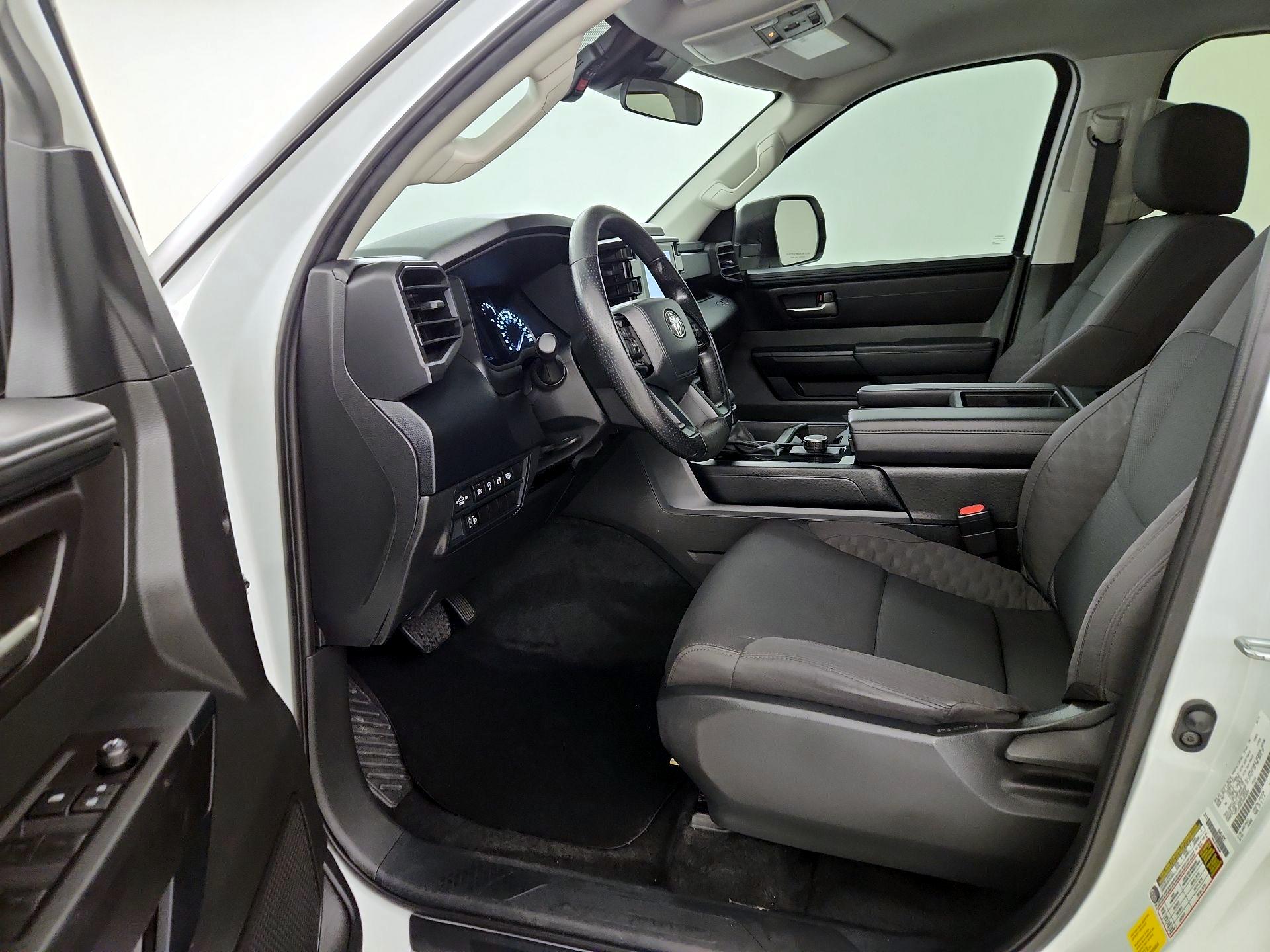 Thumbnail: 2024 Toyota Tundra - 11