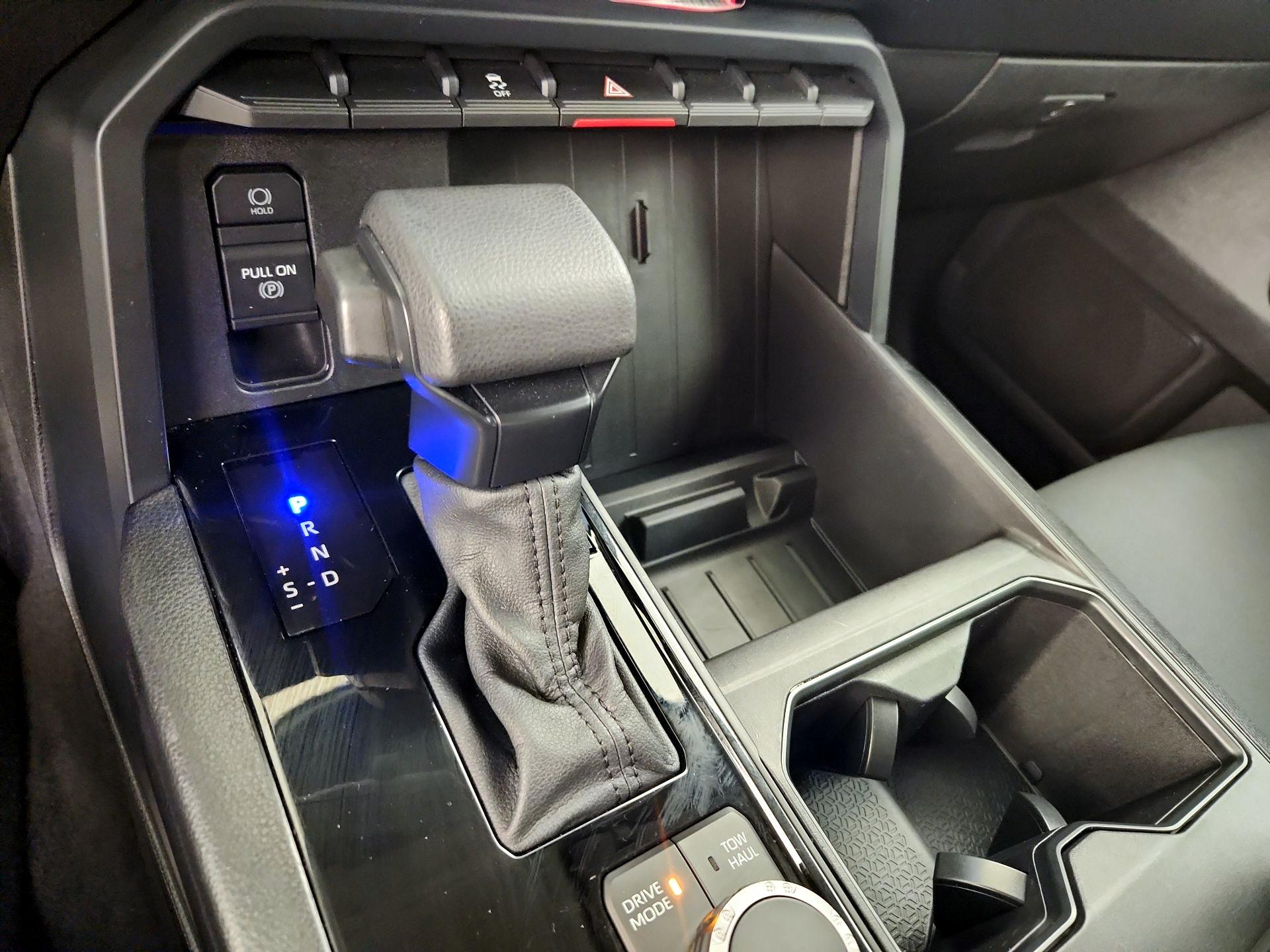 Thumbnail: 2024 Toyota Tundra - 17