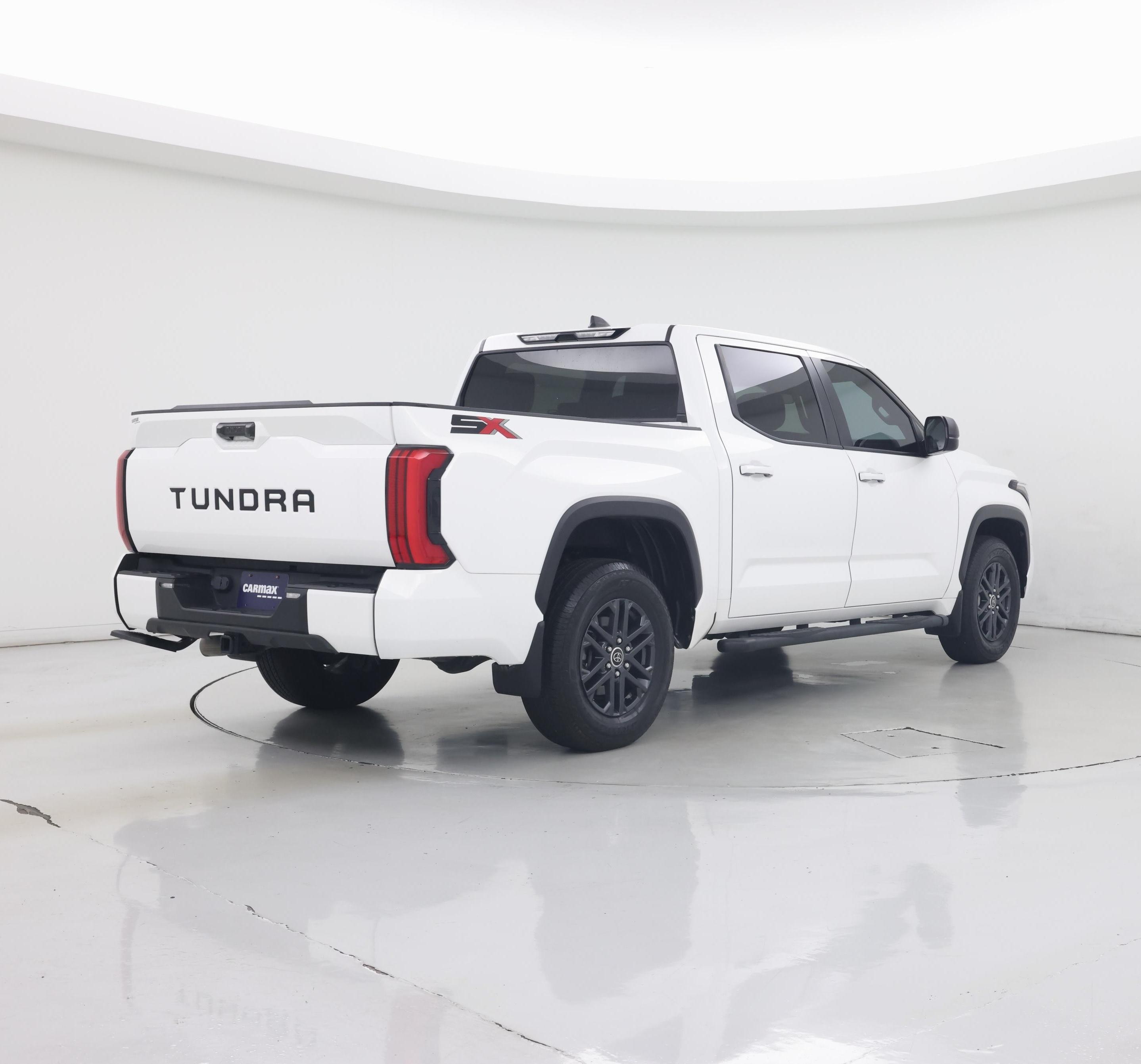 Thumbnail: 2024 Toyota Tundra - 8