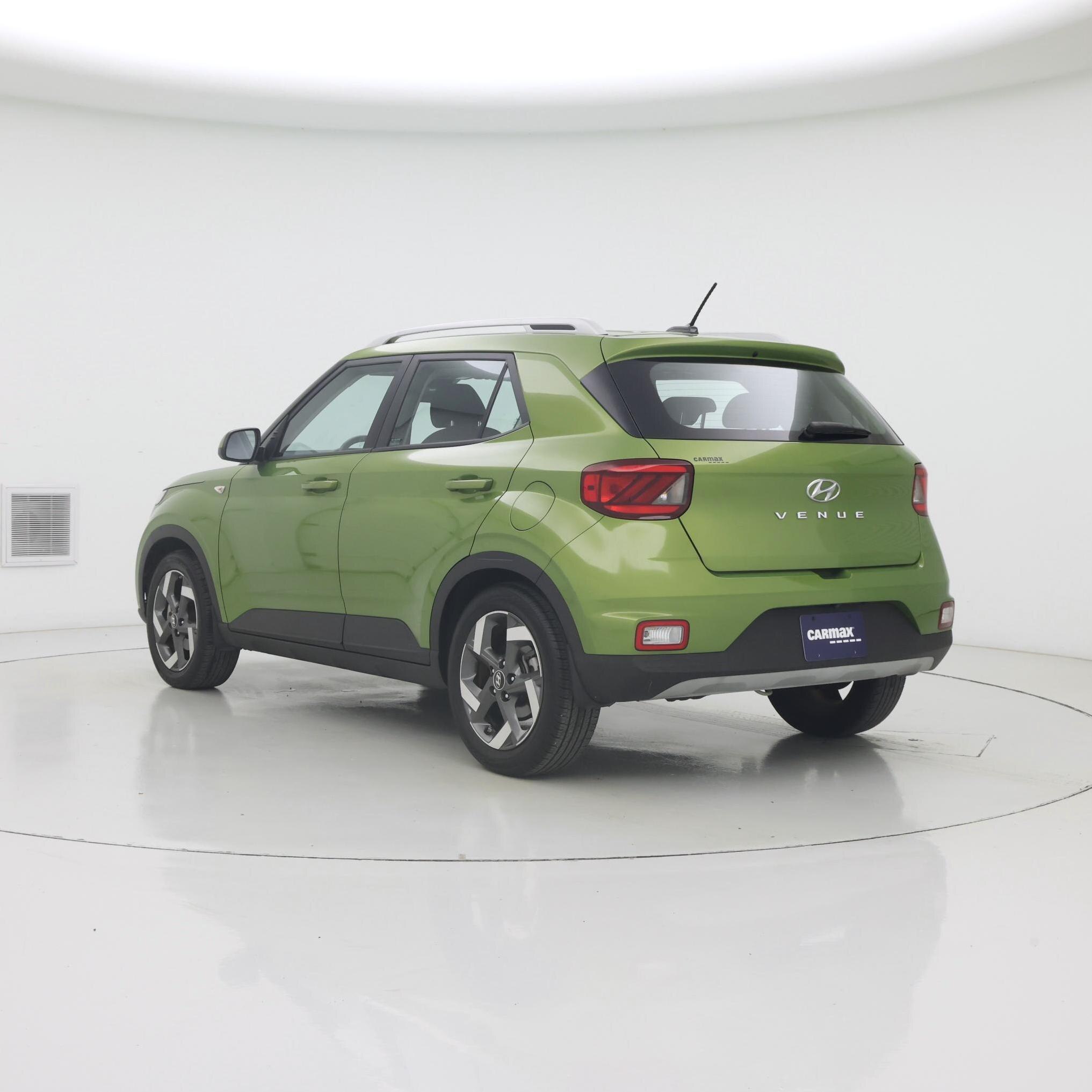Thumbnail: 2023 Hyundai Venue - 2